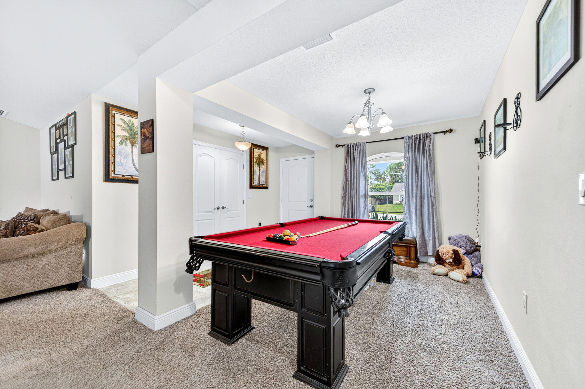 1726 Pace Drive Nw Property Photo 4