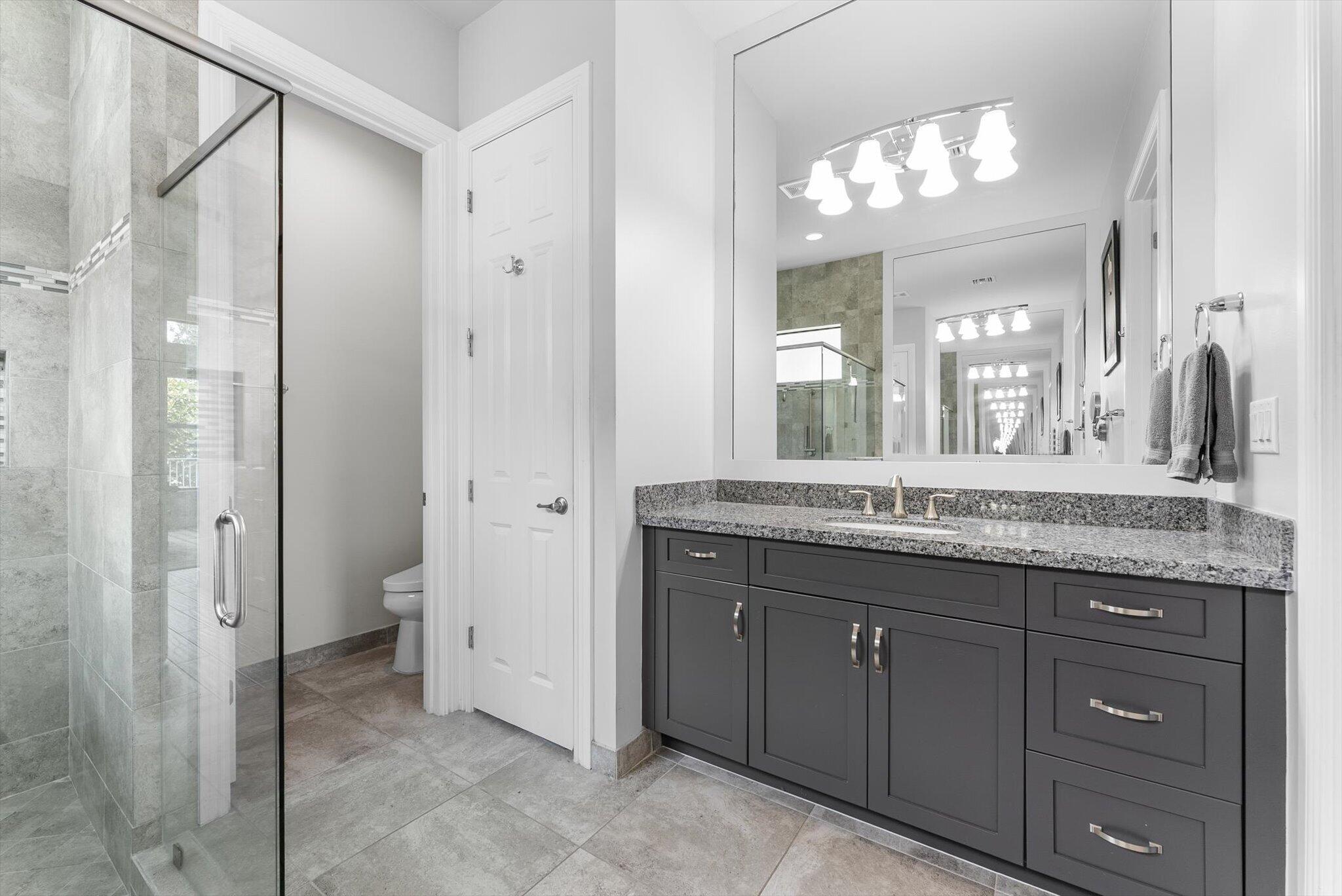 9505 Kalmar Circle W Property Photo 33