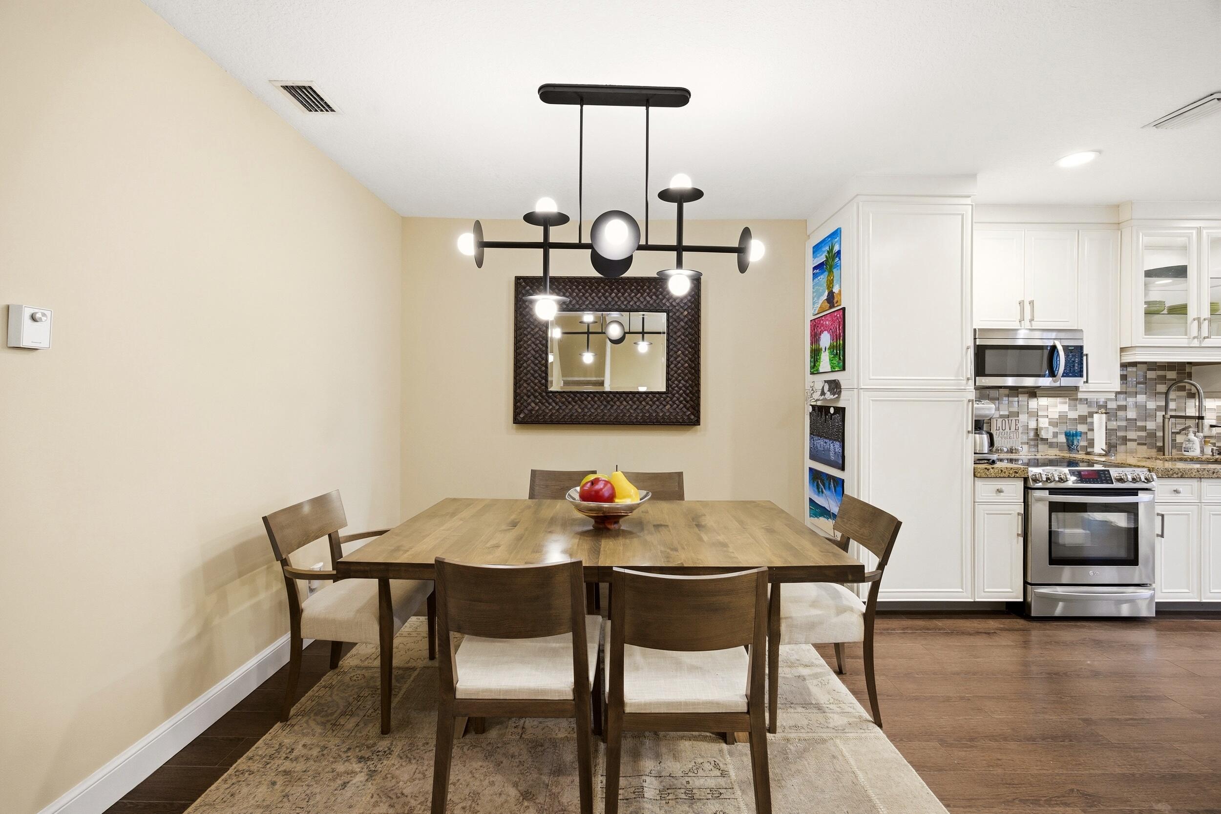 6738 Via Regina Property Photo 18