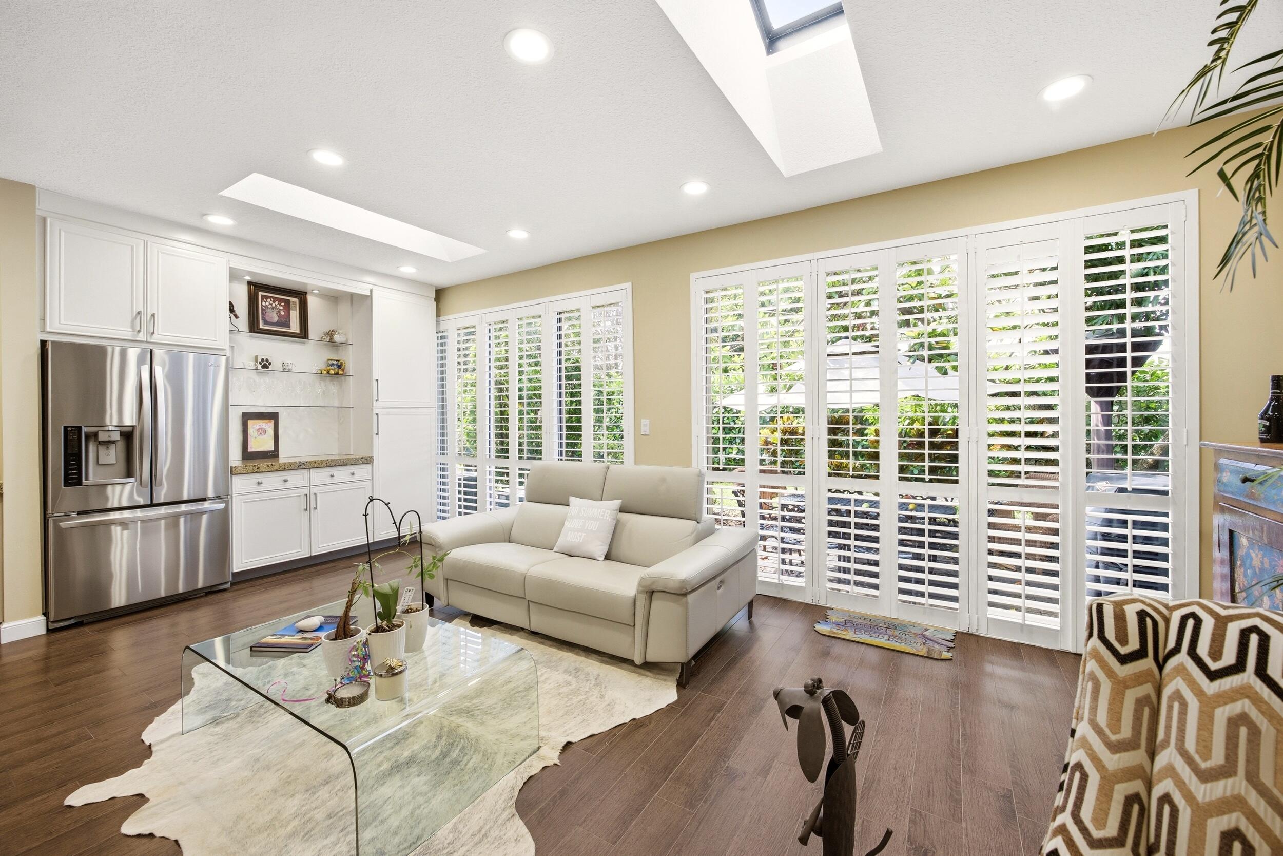 6738 Via Regina Property Photo 38
