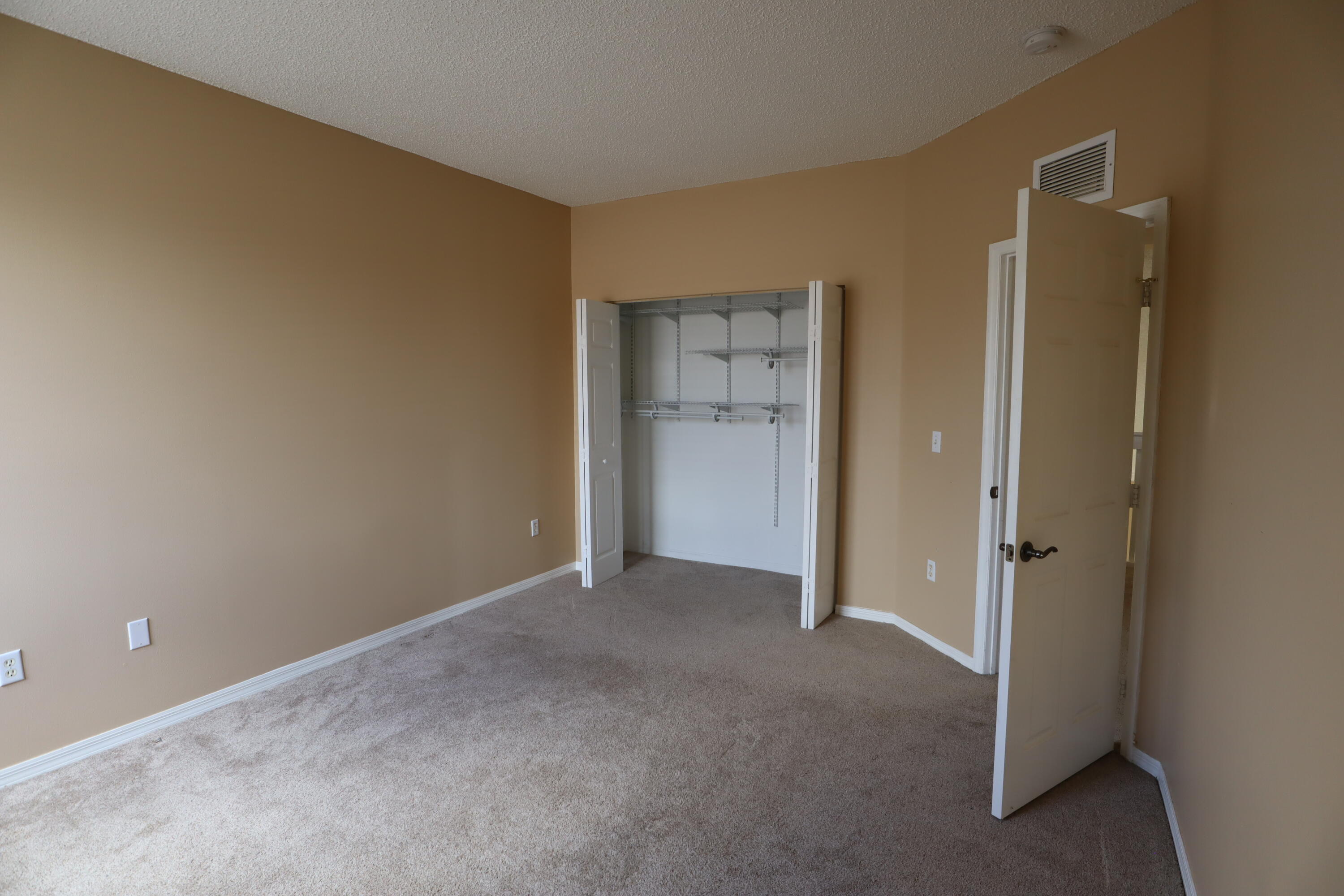 2202 Se 17th Avenue Property Photo 19