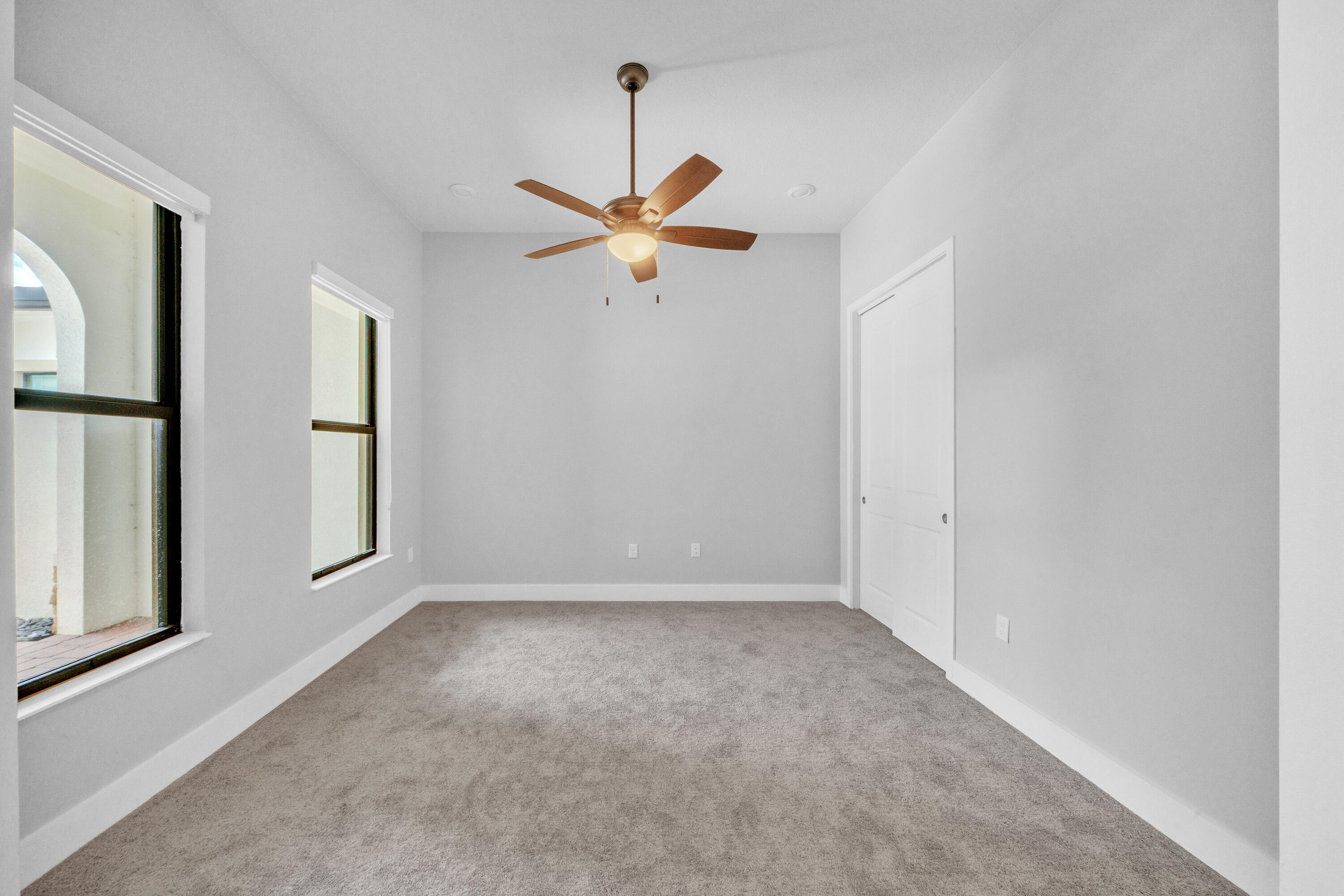 7524 N Blue Spring Drive Property Photo 33