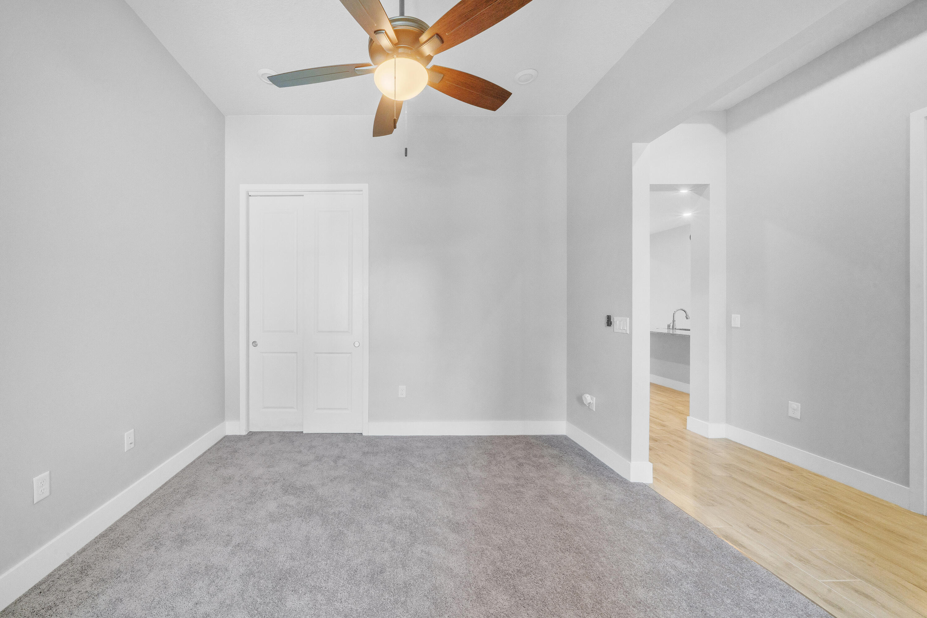 7524 N Blue Spring Drive Property Photo 34