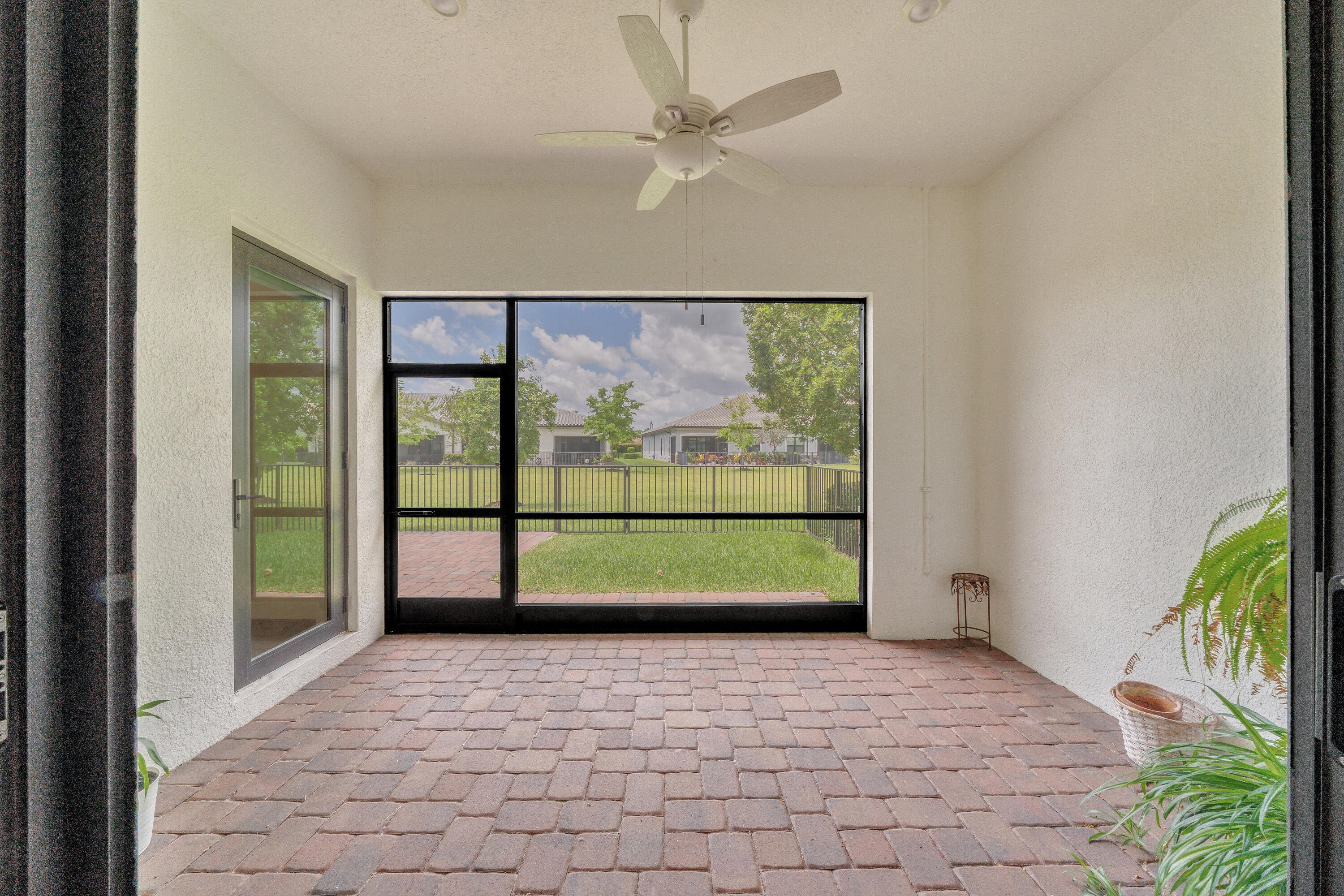7524 N Blue Spring Drive Property Photo 37