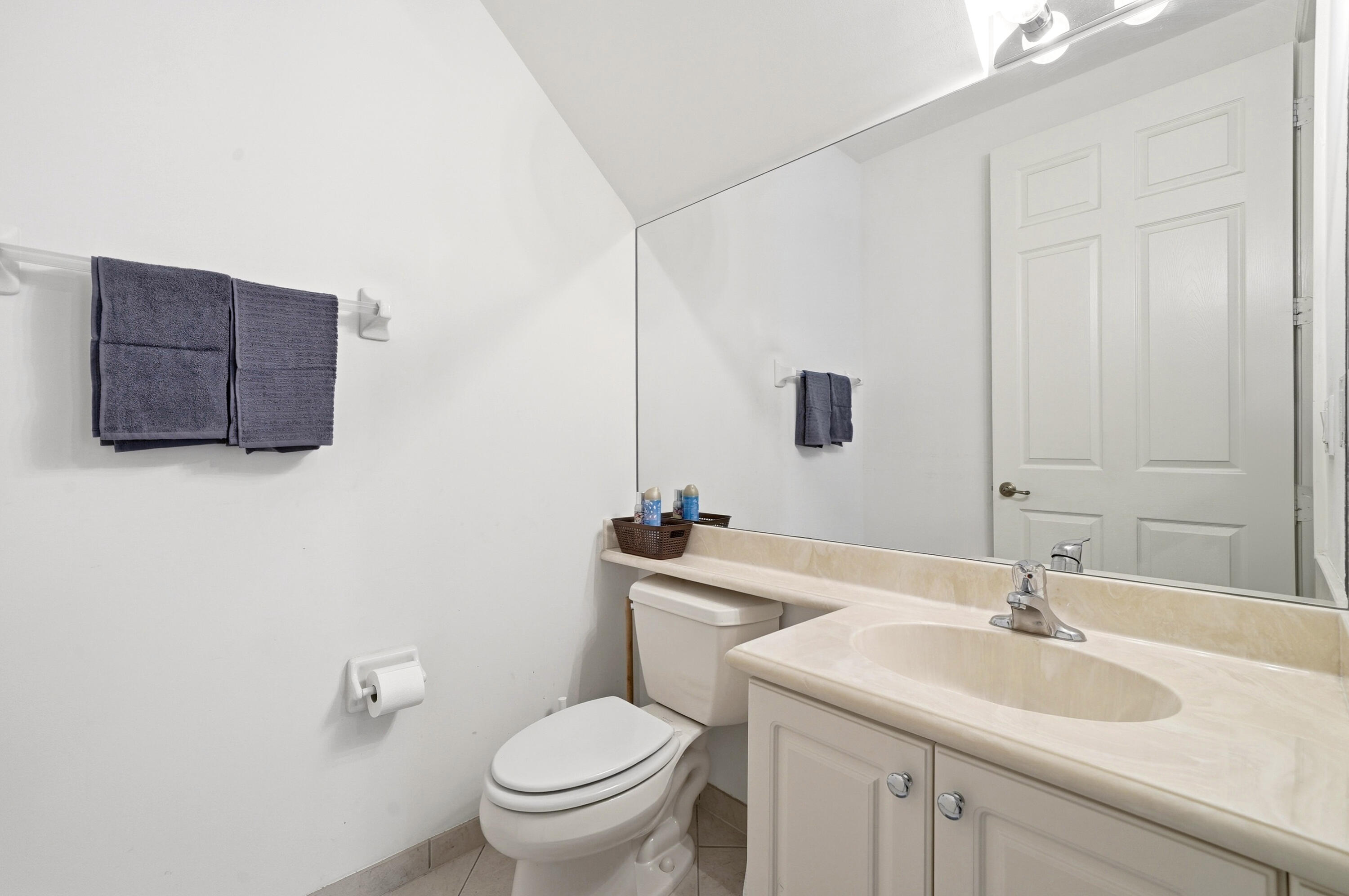 3902 White Peacock Lane Property Photo 10