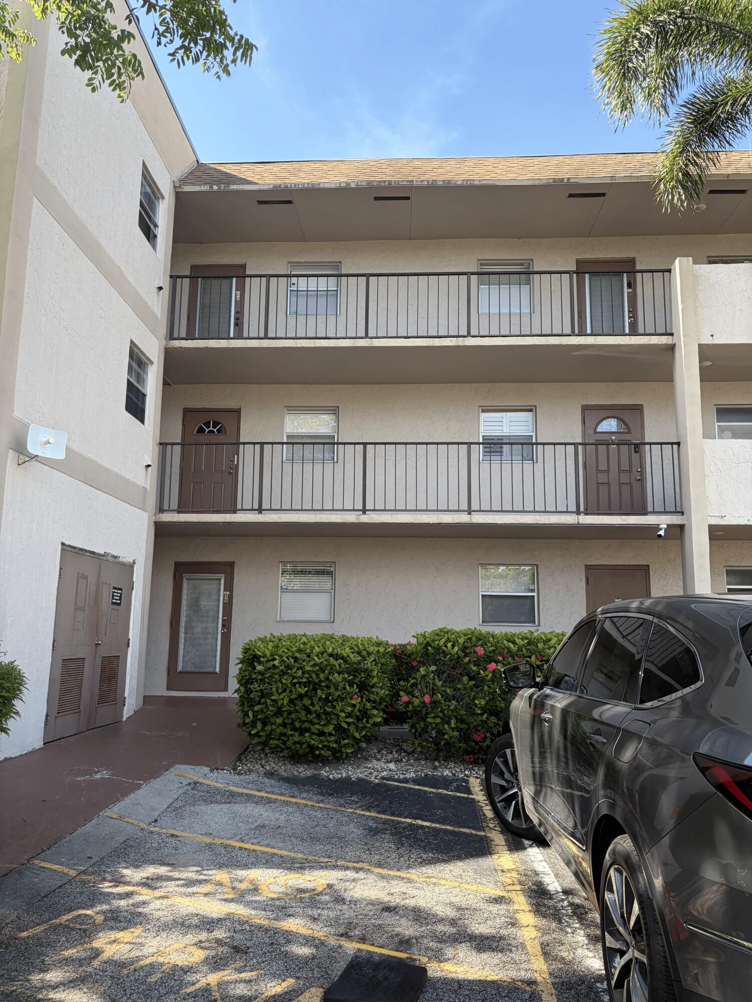 8311 Sands Point Boulevard 106 Property Photo 1