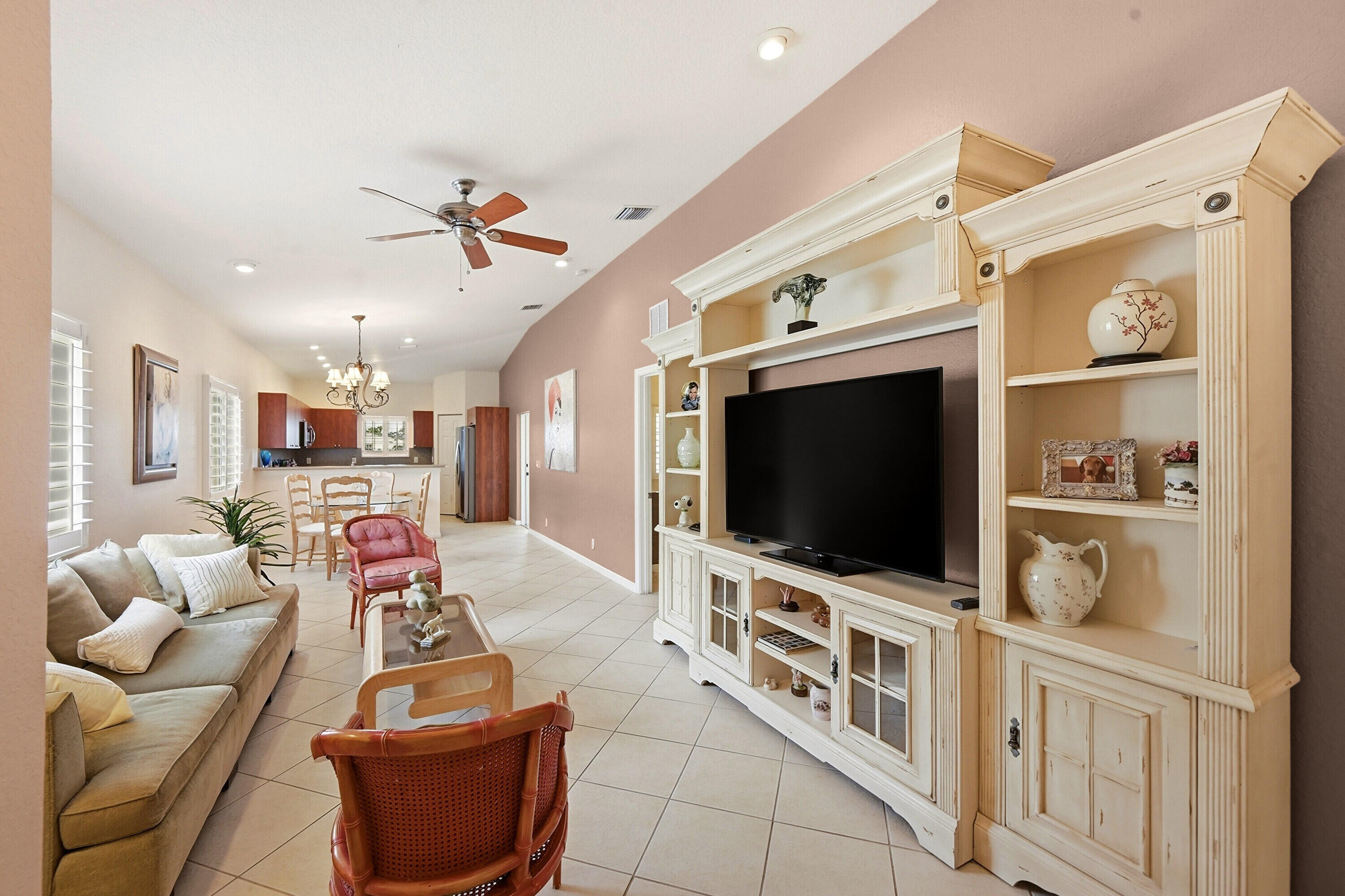 2340 Windjammer Way Property Photo 5
