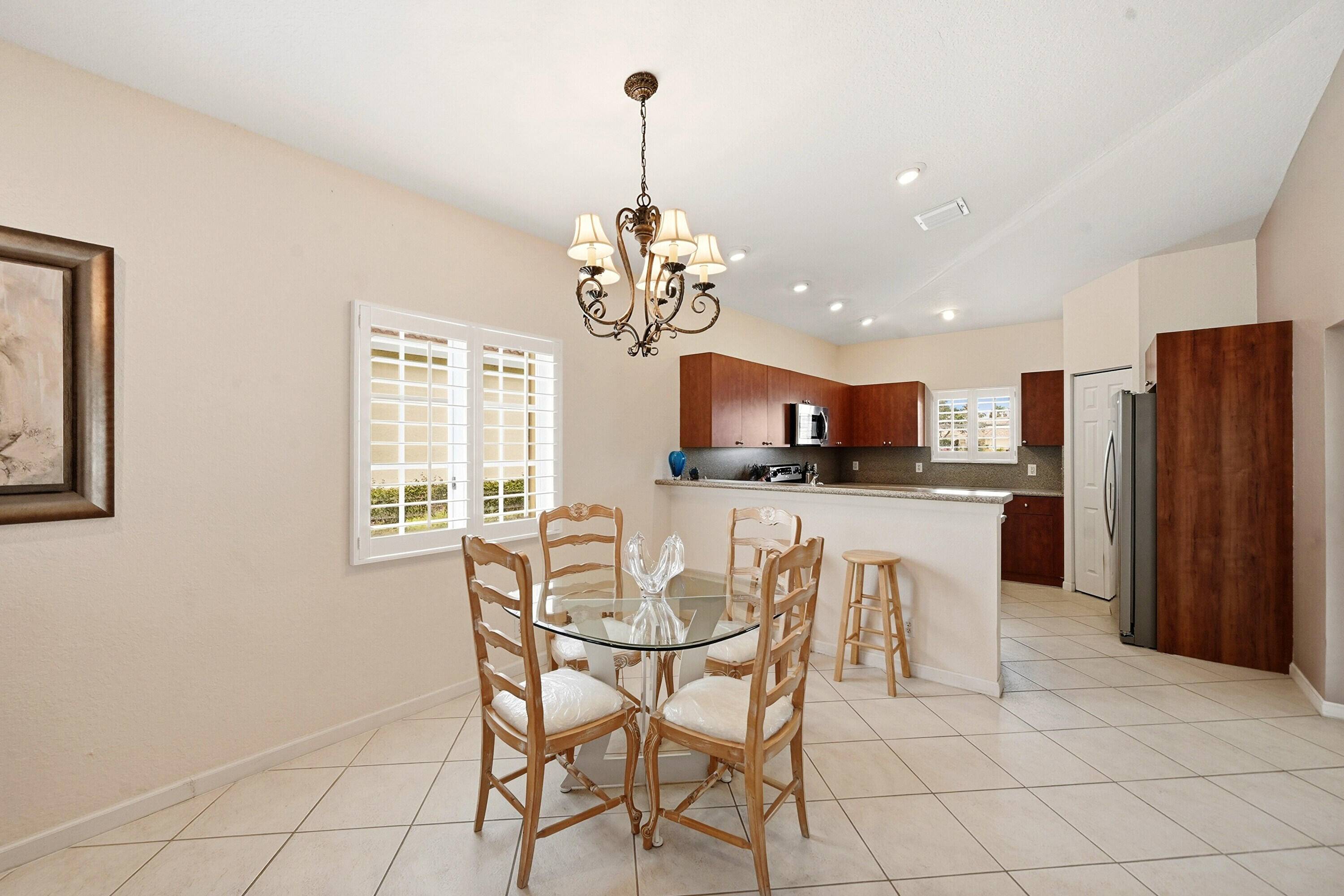 2340 Windjammer Way Property Photo 7