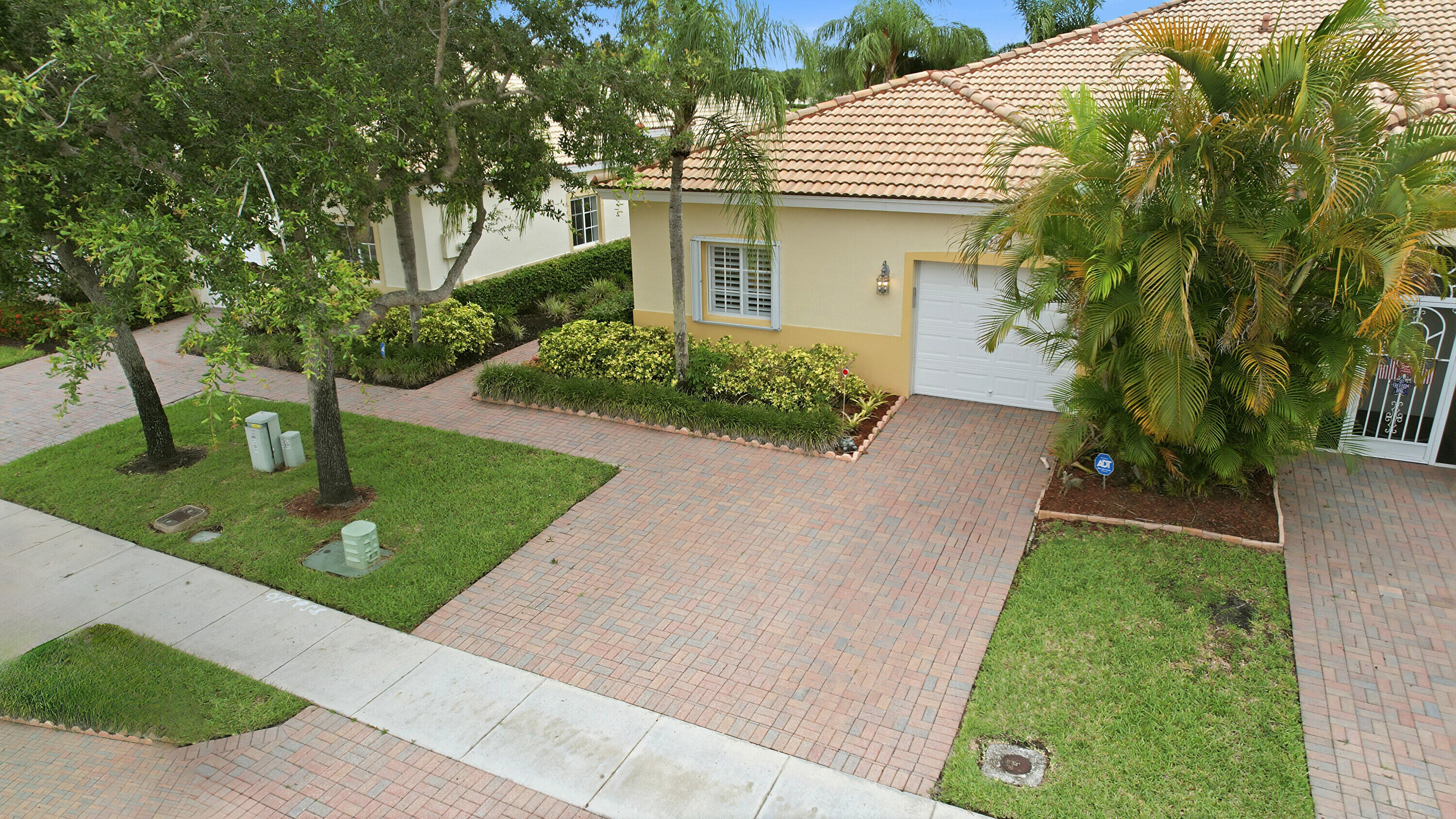 2340 Windjammer Way Property Photo 29