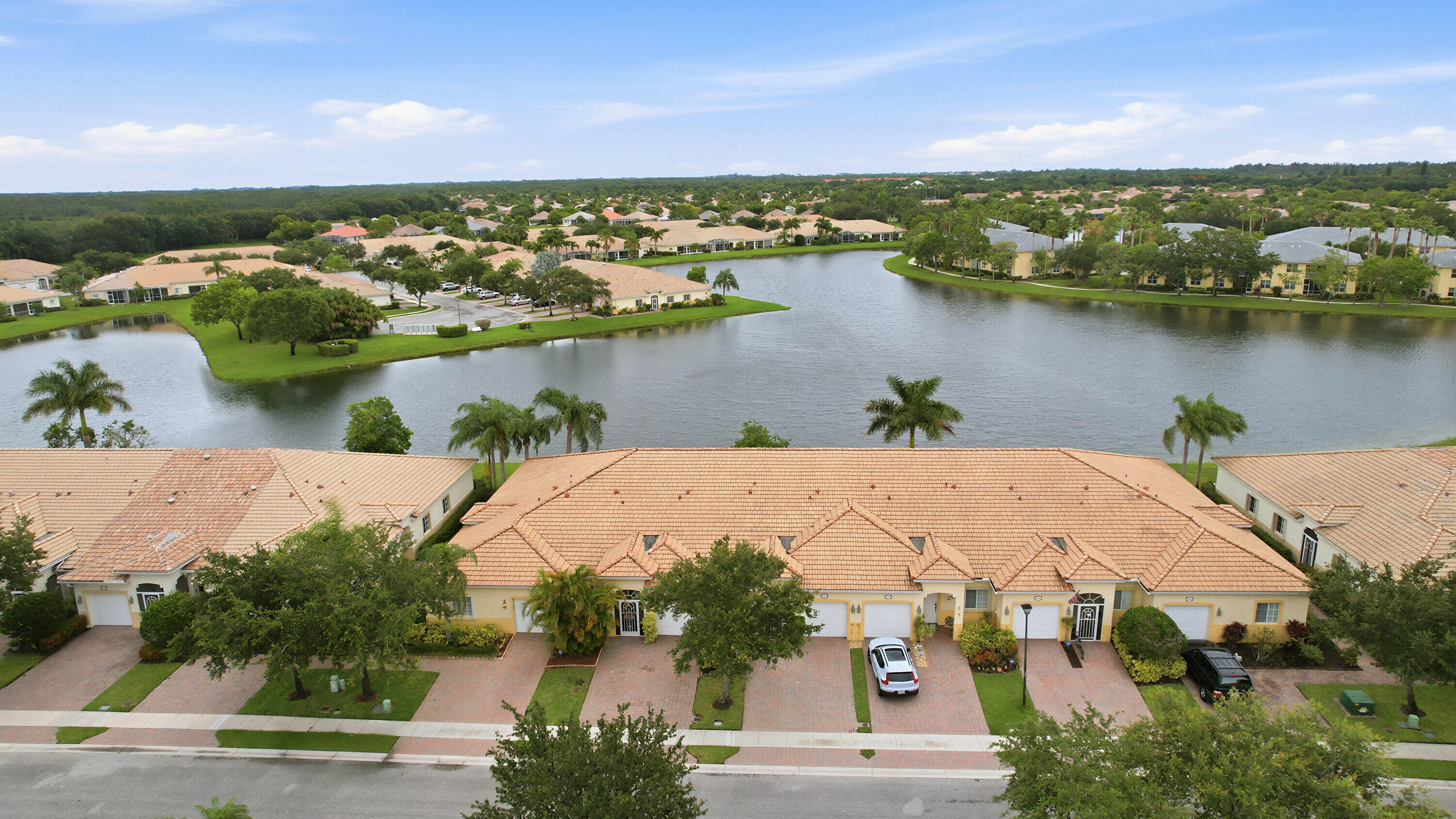 2340 Windjammer Way Property Photo 30