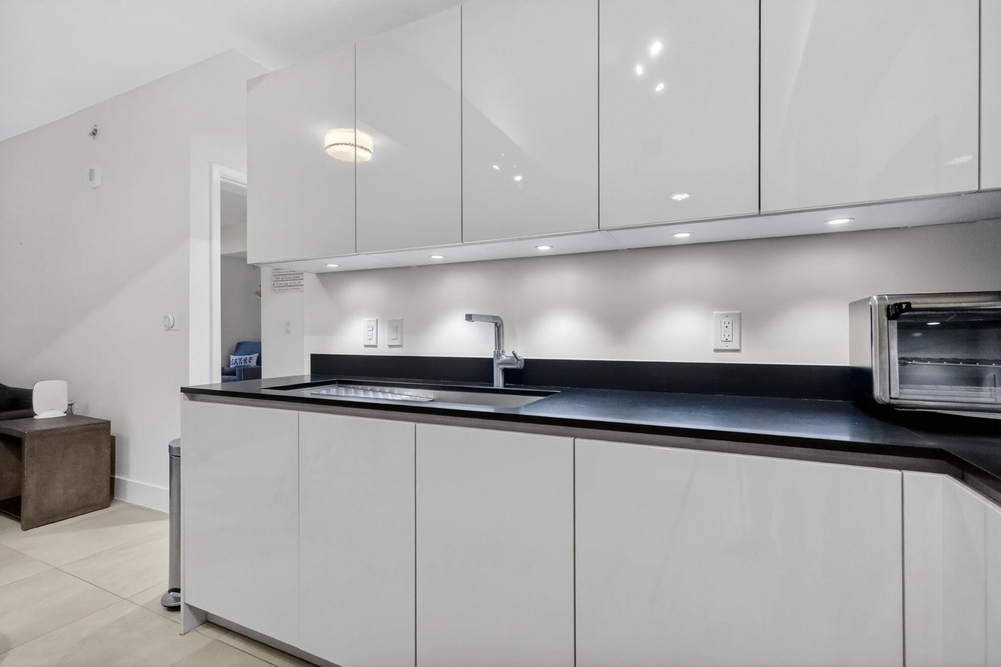 1010 Brickell Avenue 1607 Property Photo 14