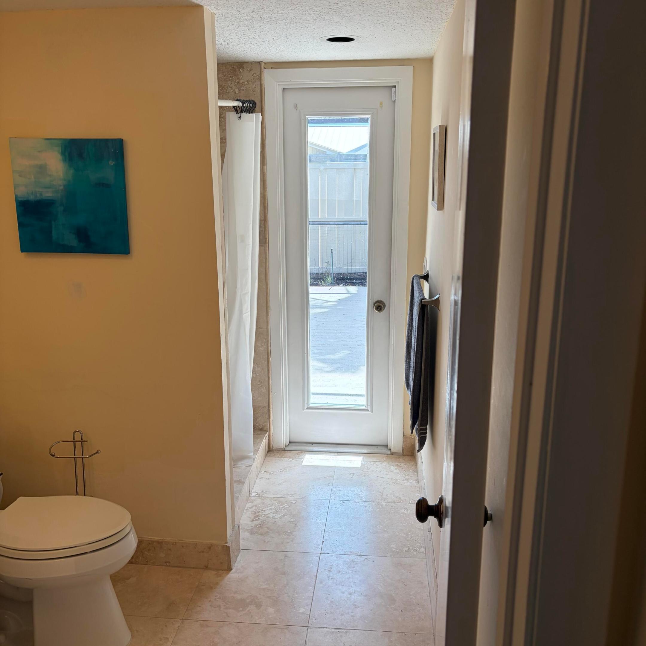 5654 Golden Eagle Circle Property Photo 4