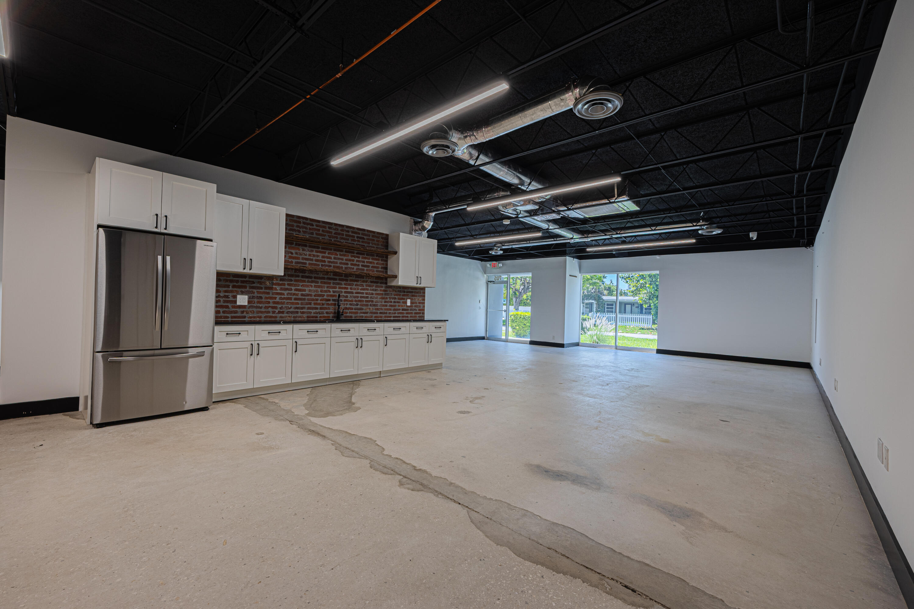 705 Bond Way Property Photo 10