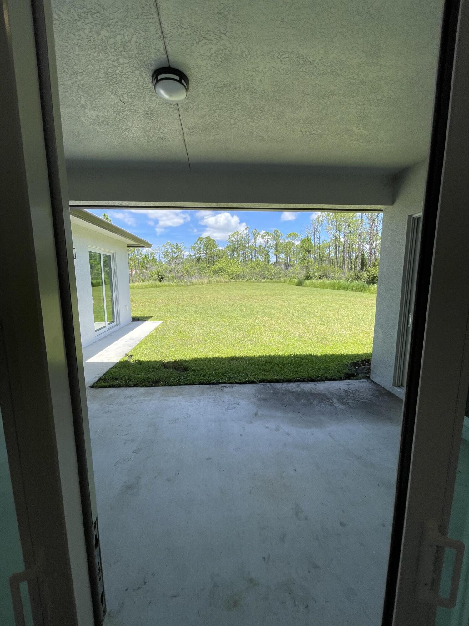 8036 Spendthrift Lane Property Photo 14