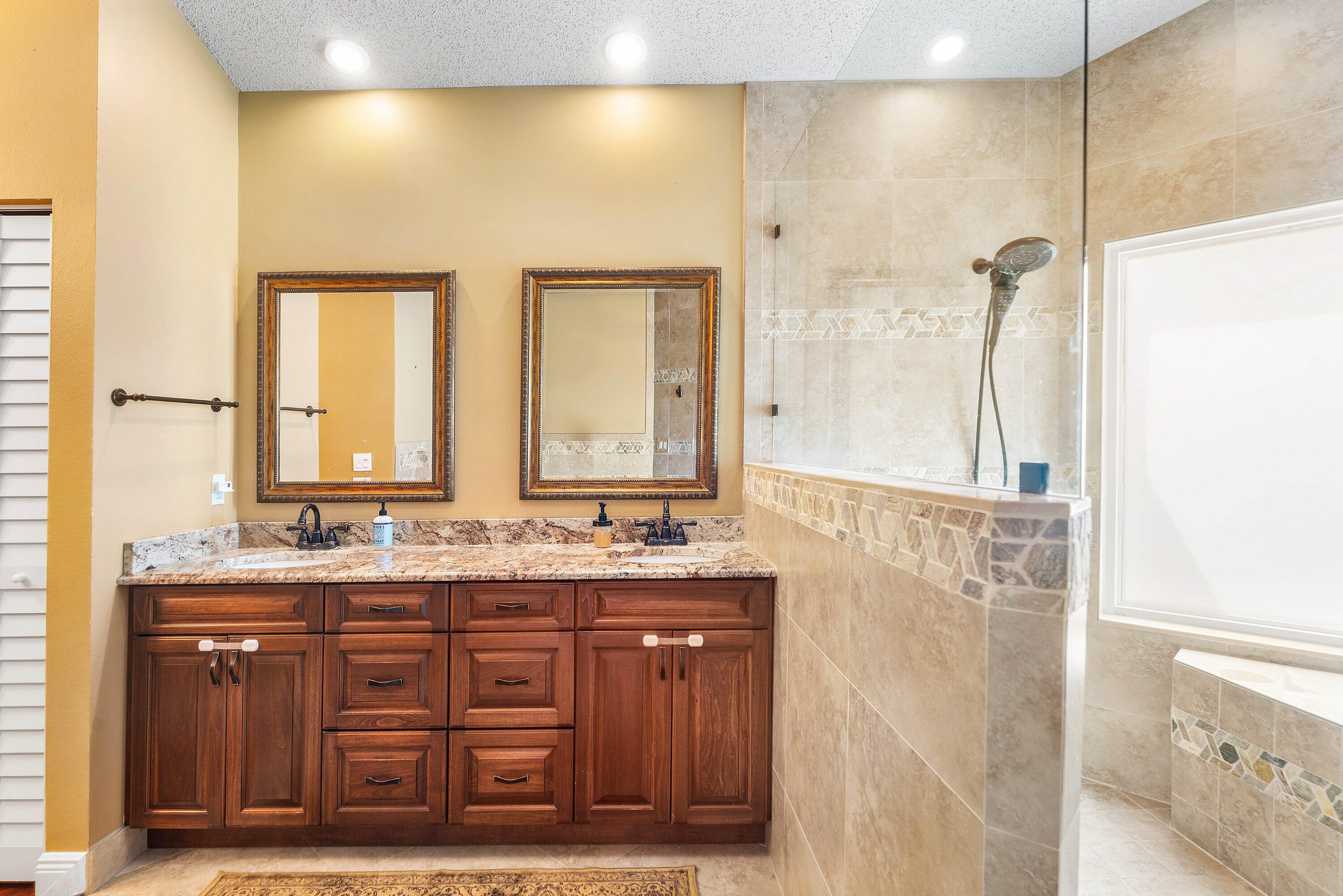 9101 Baybury Lane Property Photo 14