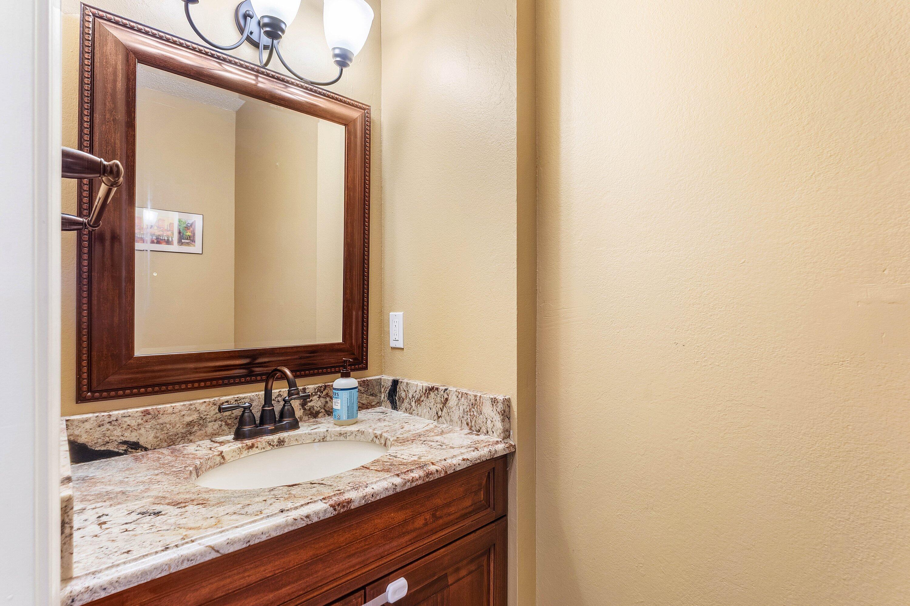 9101 Baybury Lane Property Photo 16