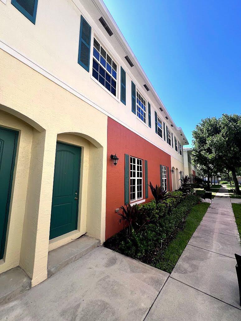 726 Sw 1st Way Property Photo 57