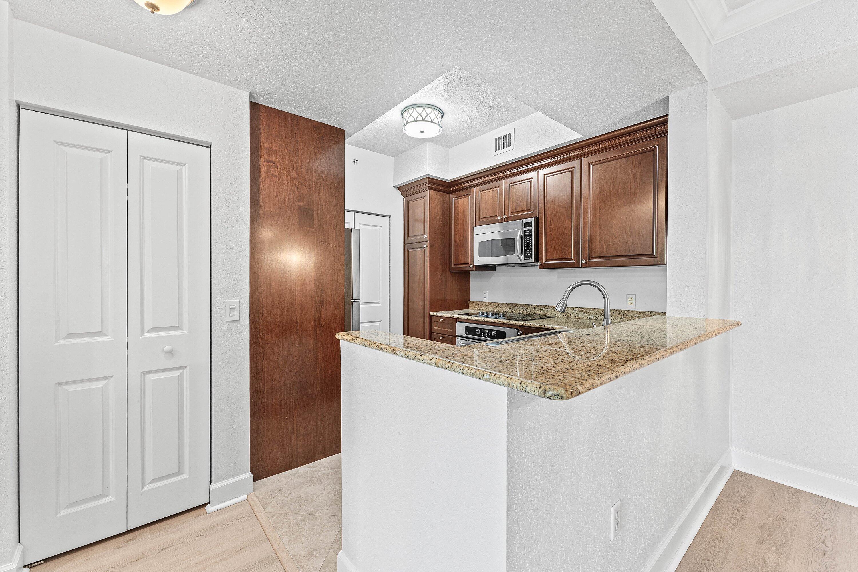 3308 Renaissance Way Property Photo 8