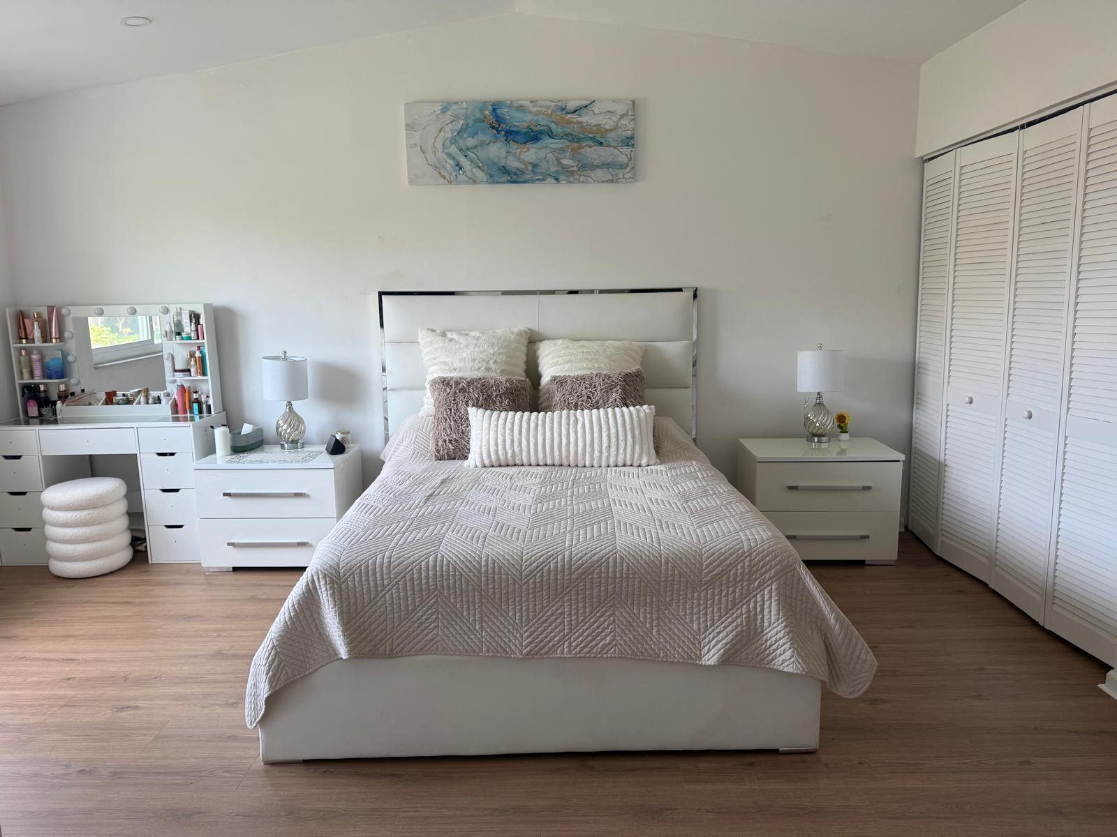 6772 Via Regina Property Photo 6