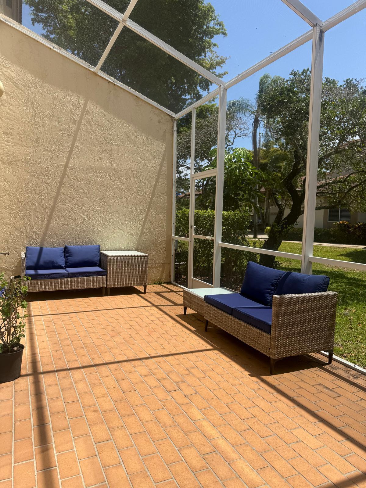 6772 Via Regina Property Photo 16