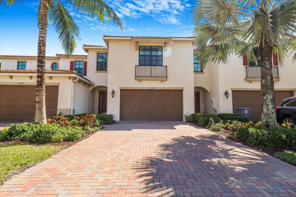 10098 Akenside Drive Property Photo 1