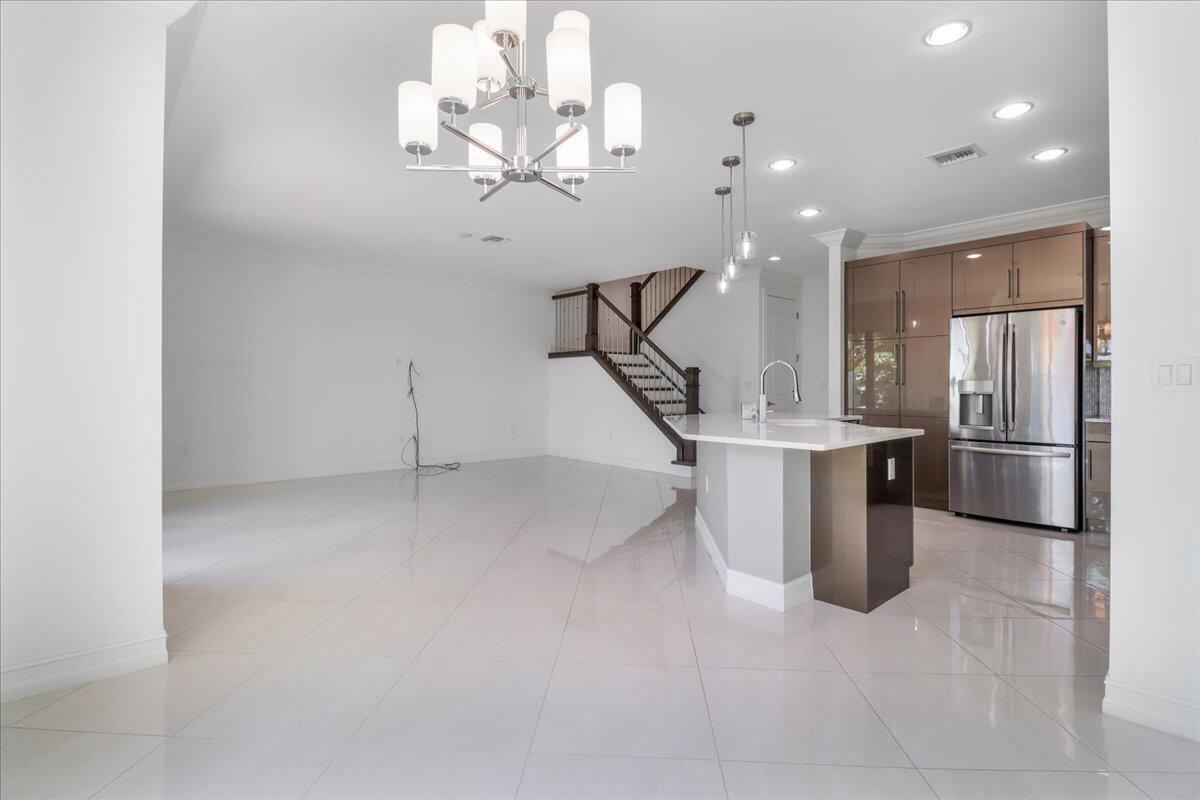 10098 Akenside Drive Property Photo 11