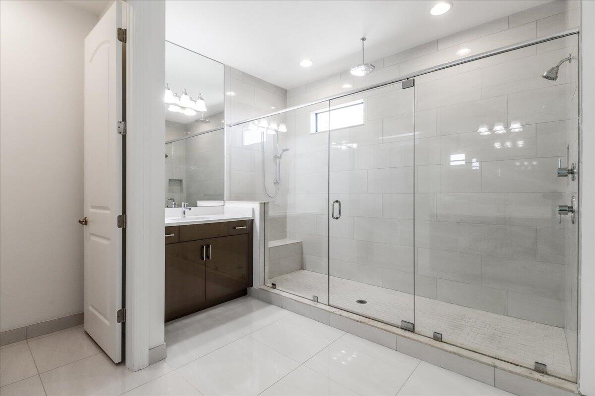10098 Akenside Drive Property Photo 31