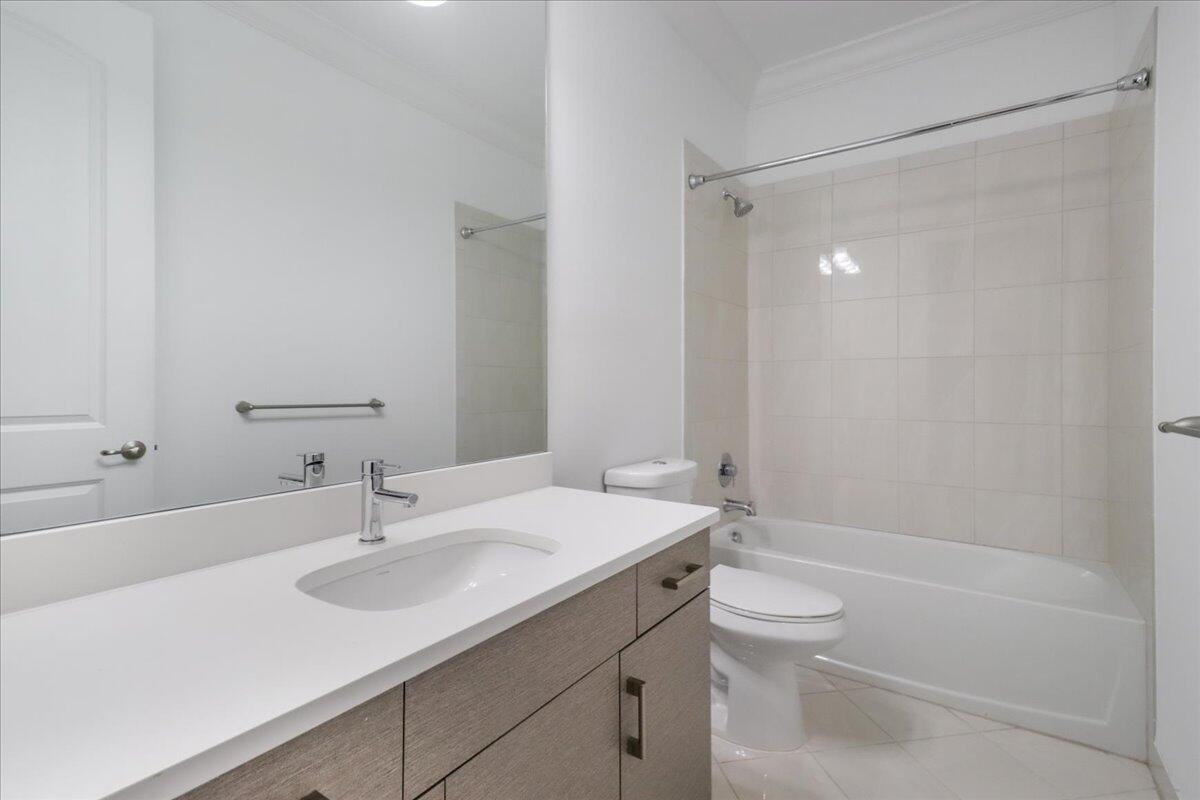 10098 Akenside Drive Property Photo 34