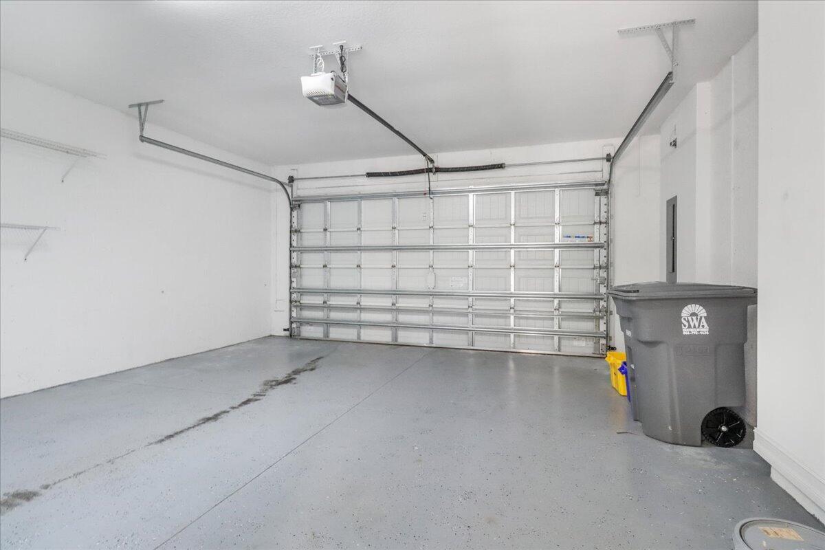 10098 Akenside Drive Property Photo 41