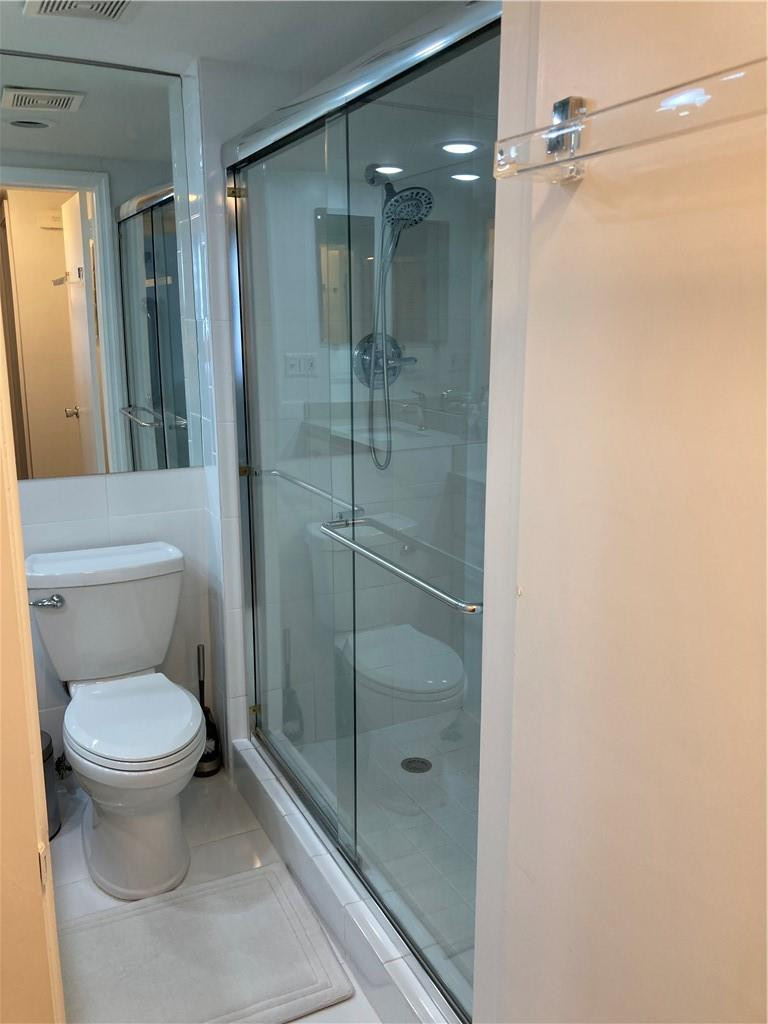4010 N Galt Ocean Drive 414 Property Photo 15