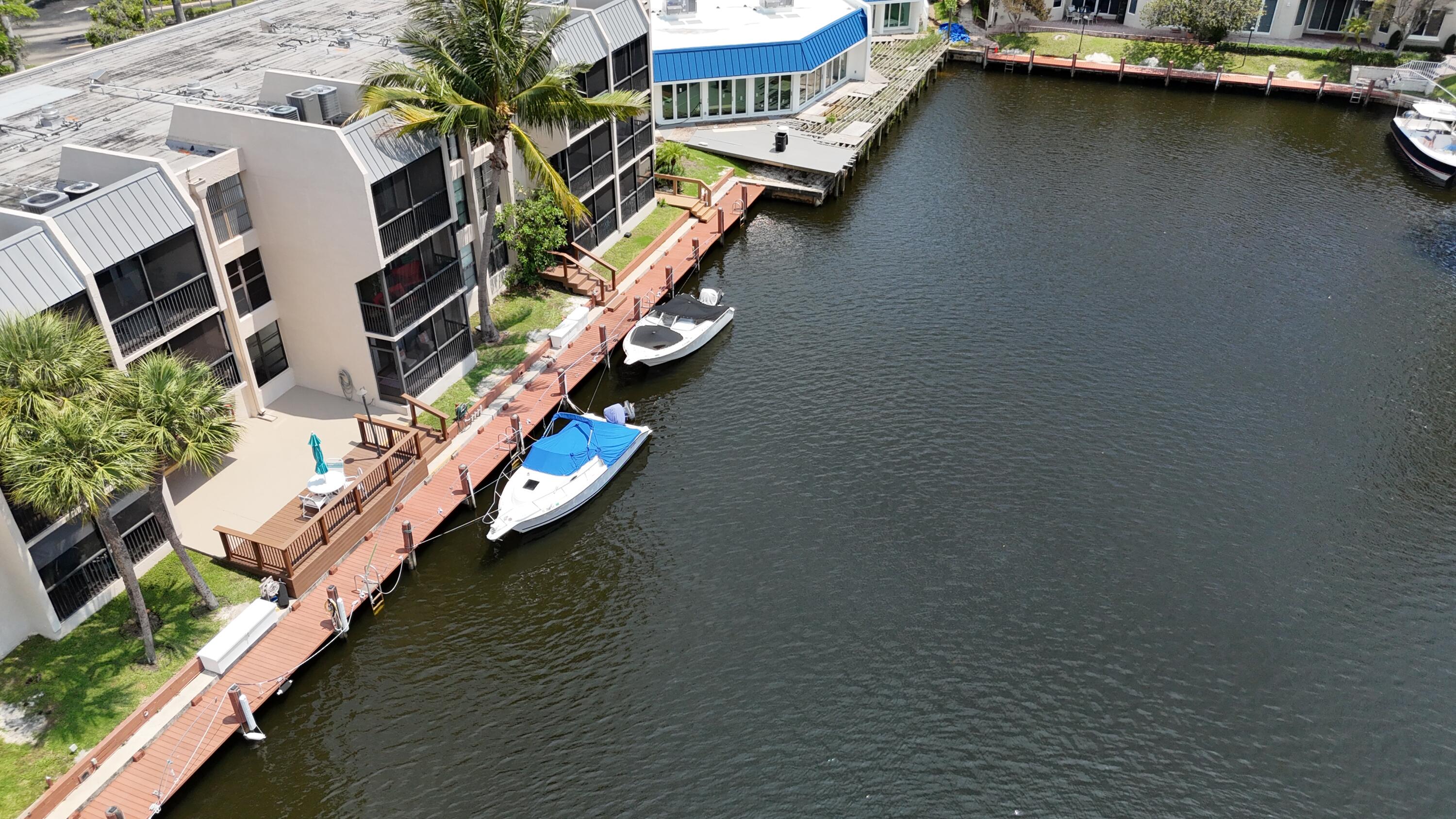1 Royal Palm Way 101 Property Photo 1