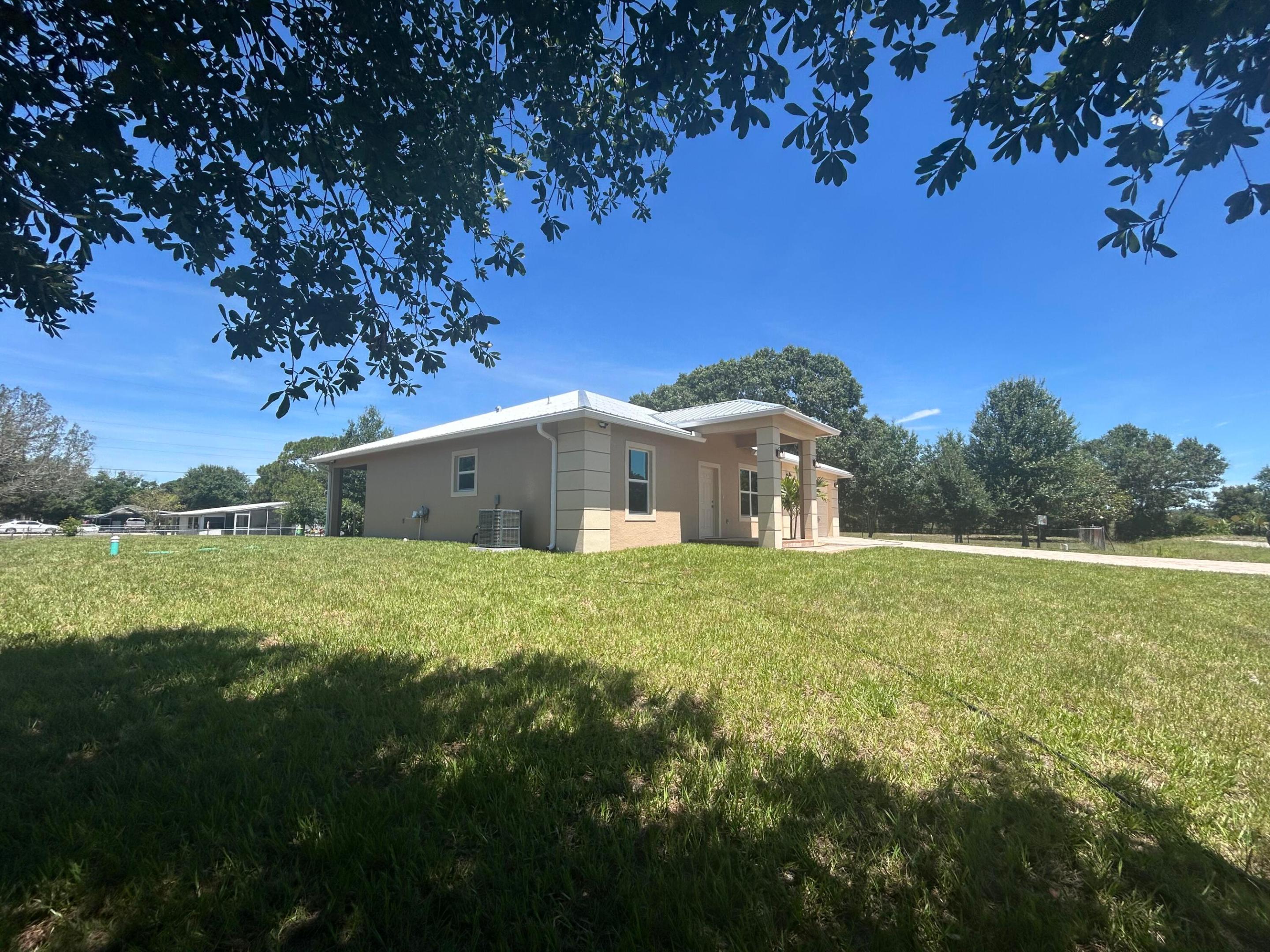 3935 Nw 18th Avenue Property Photo 13