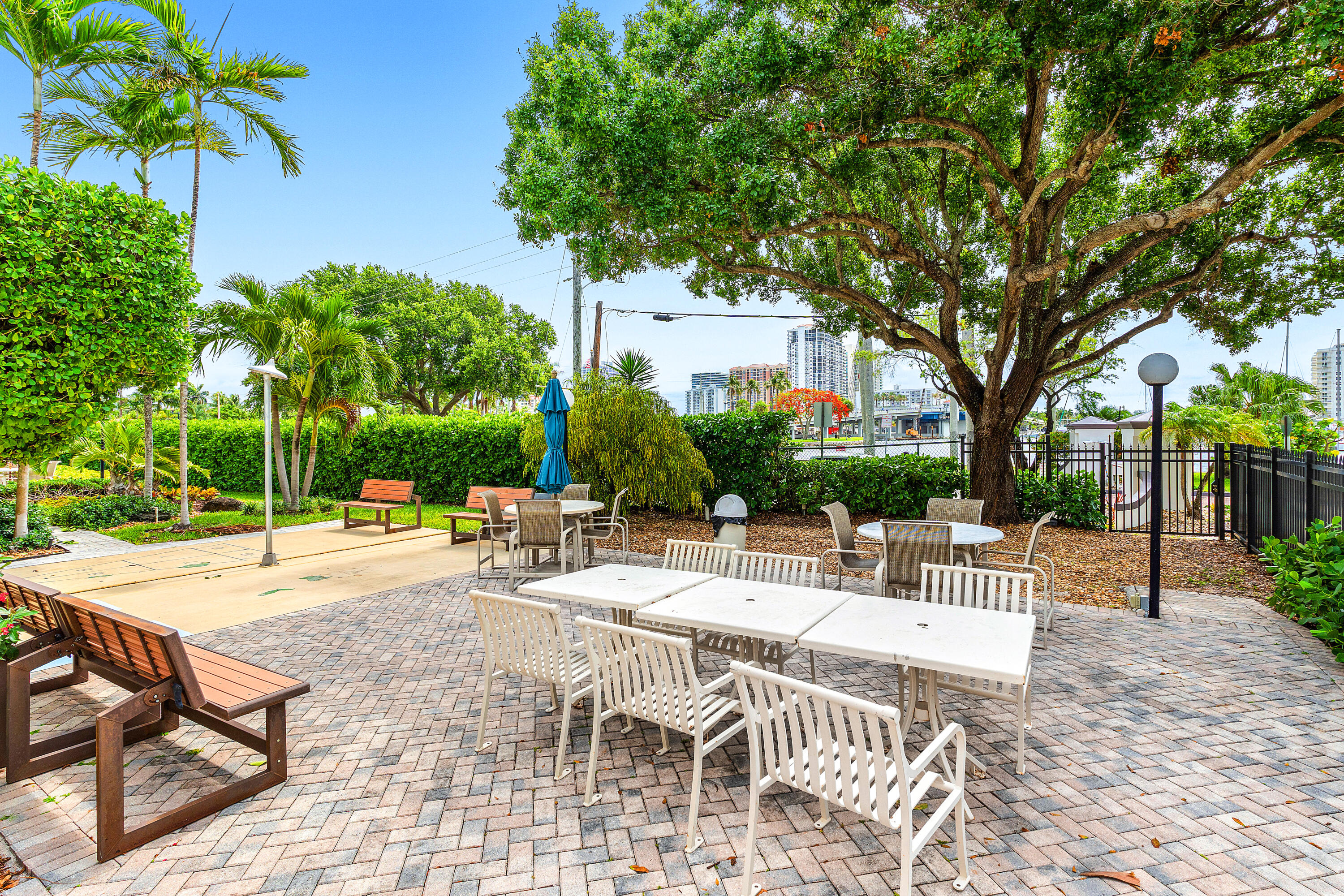 2500 E Las Olas Boulevard 1901 Property Photo 39