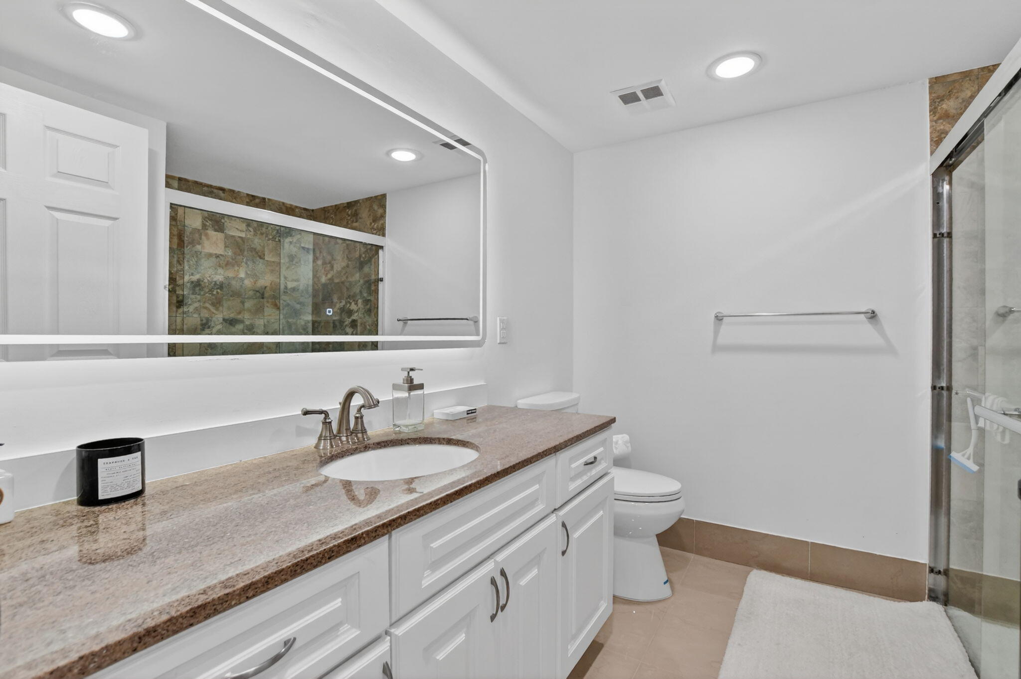 6335 Longboat Lane W E104 Property Photo 28