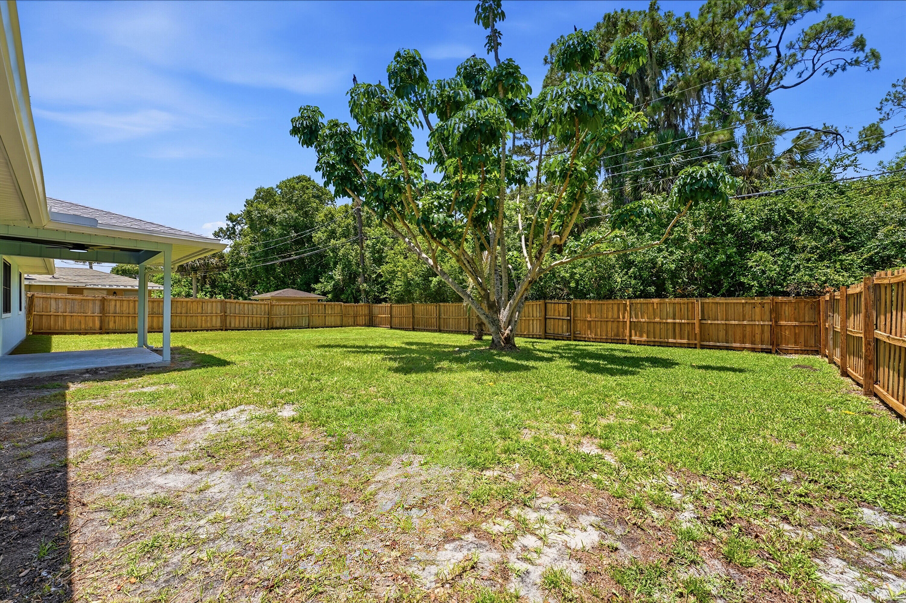 6007 Fort Pierce Boulevard Property Photo 28
