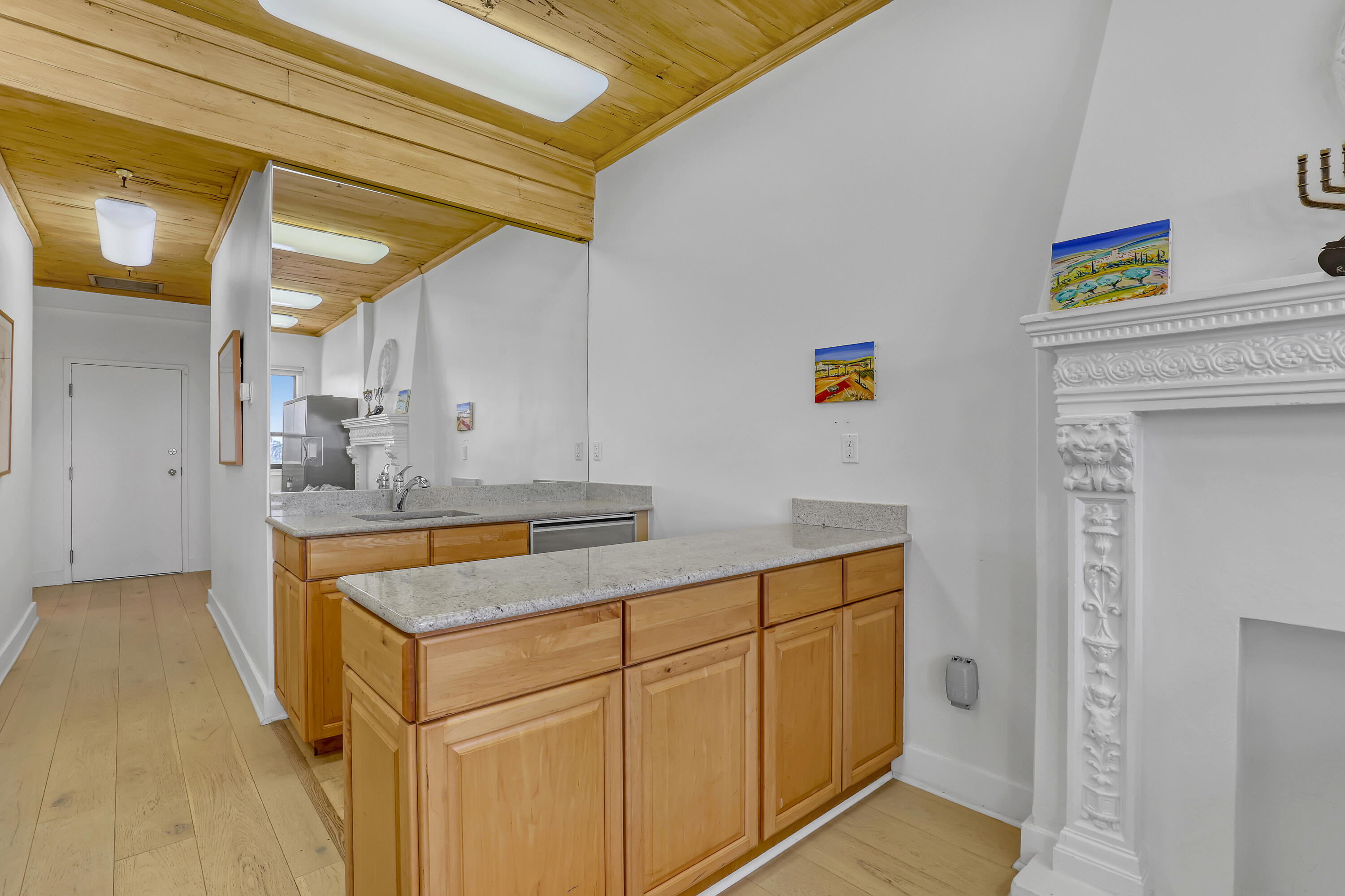 235 Sunrise Avenue Property Photo 7