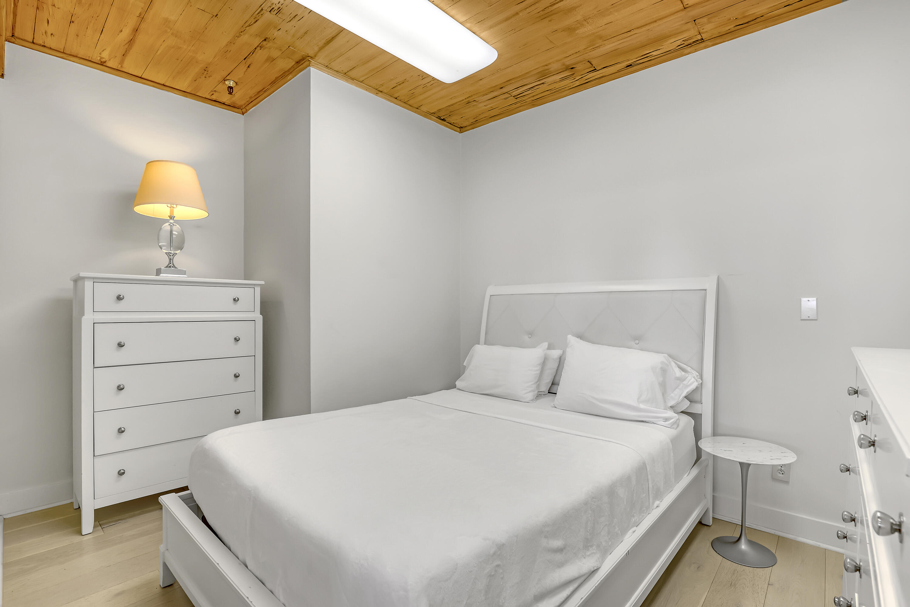 235 Sunrise Avenue Property Photo 9
