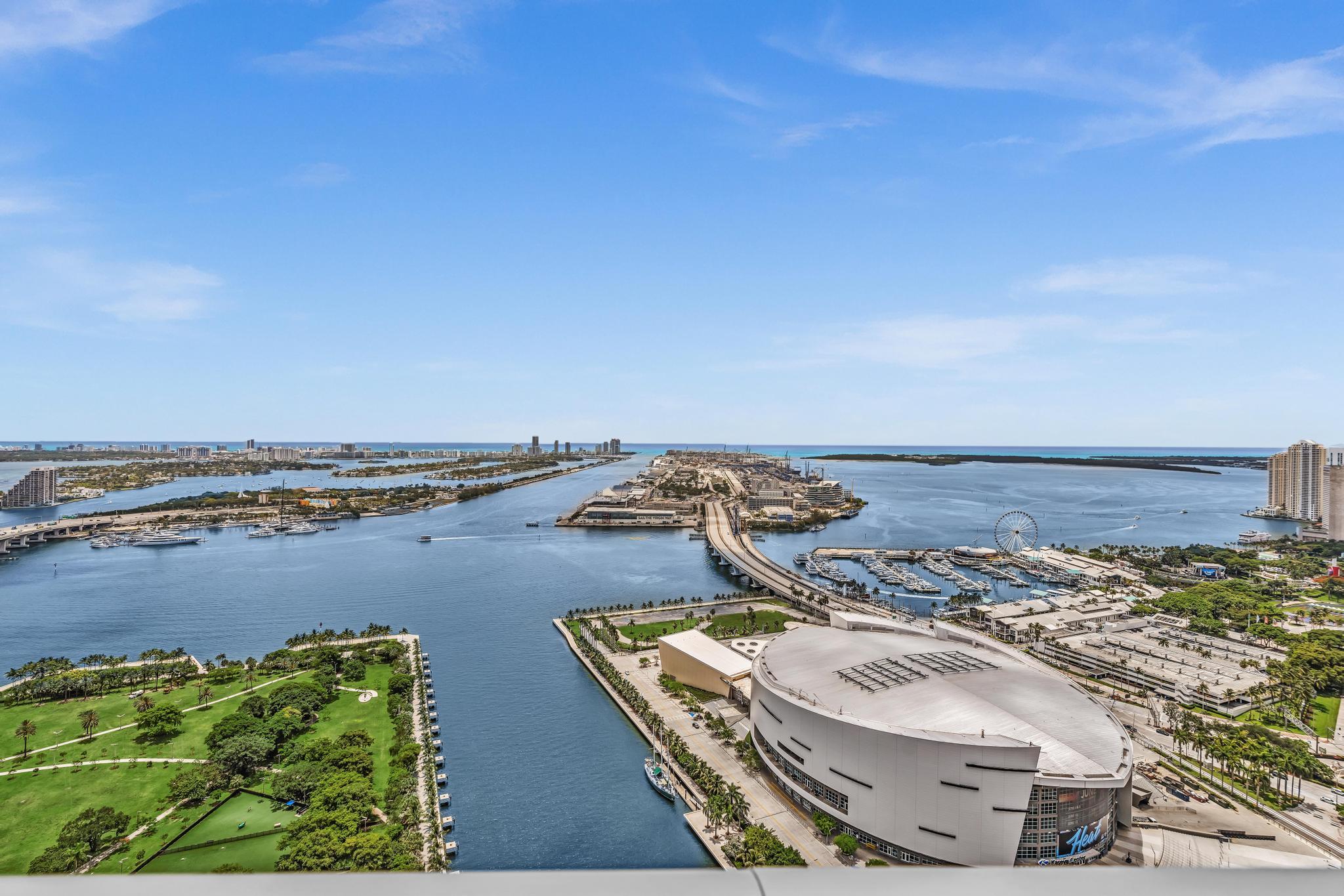 900 Biscayne Boulevard 4703 Property Photo 31