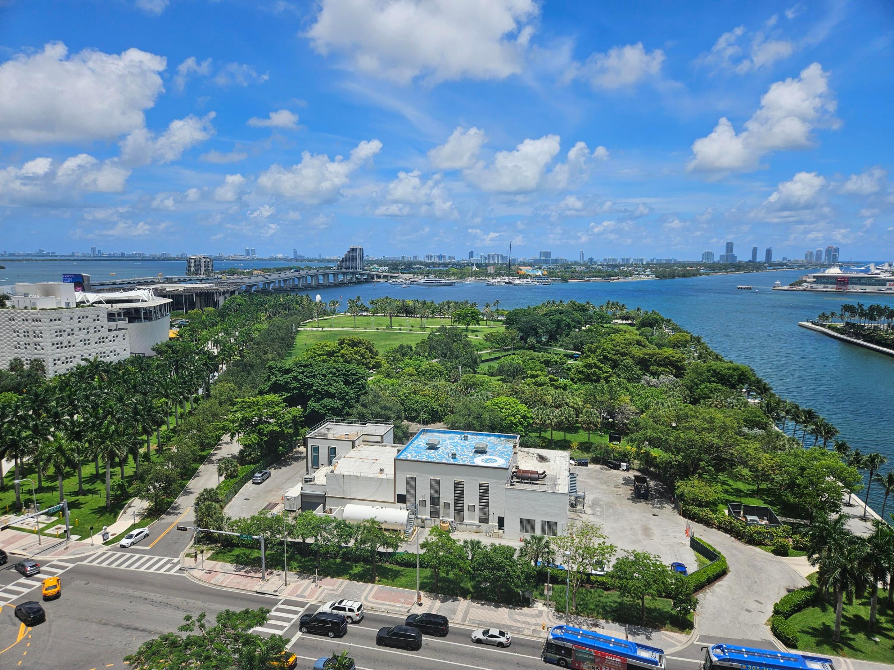 900 Biscayne Boulevard 4703 Property Photo 33