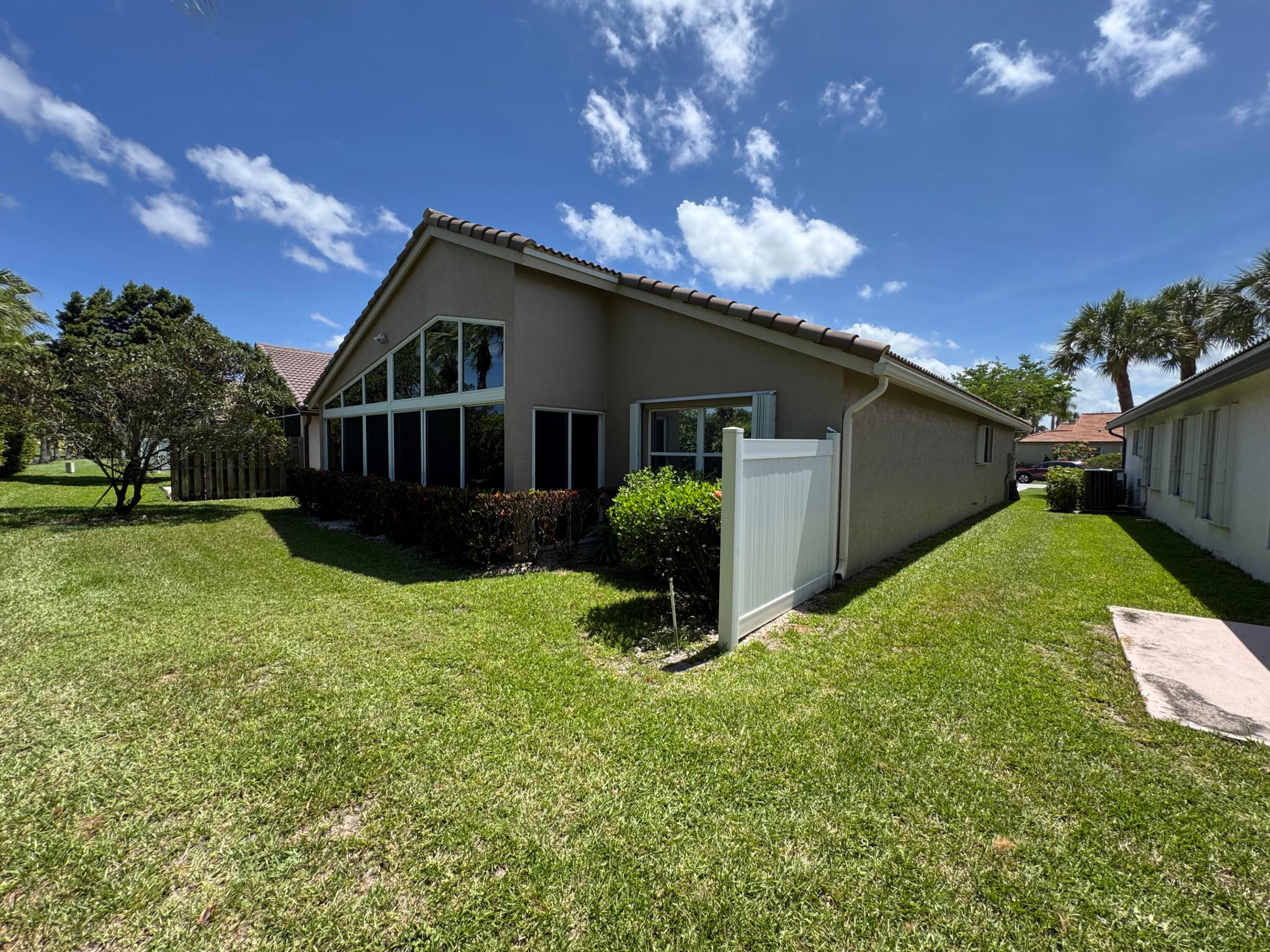 6693 Sun River Road Property Photo 3