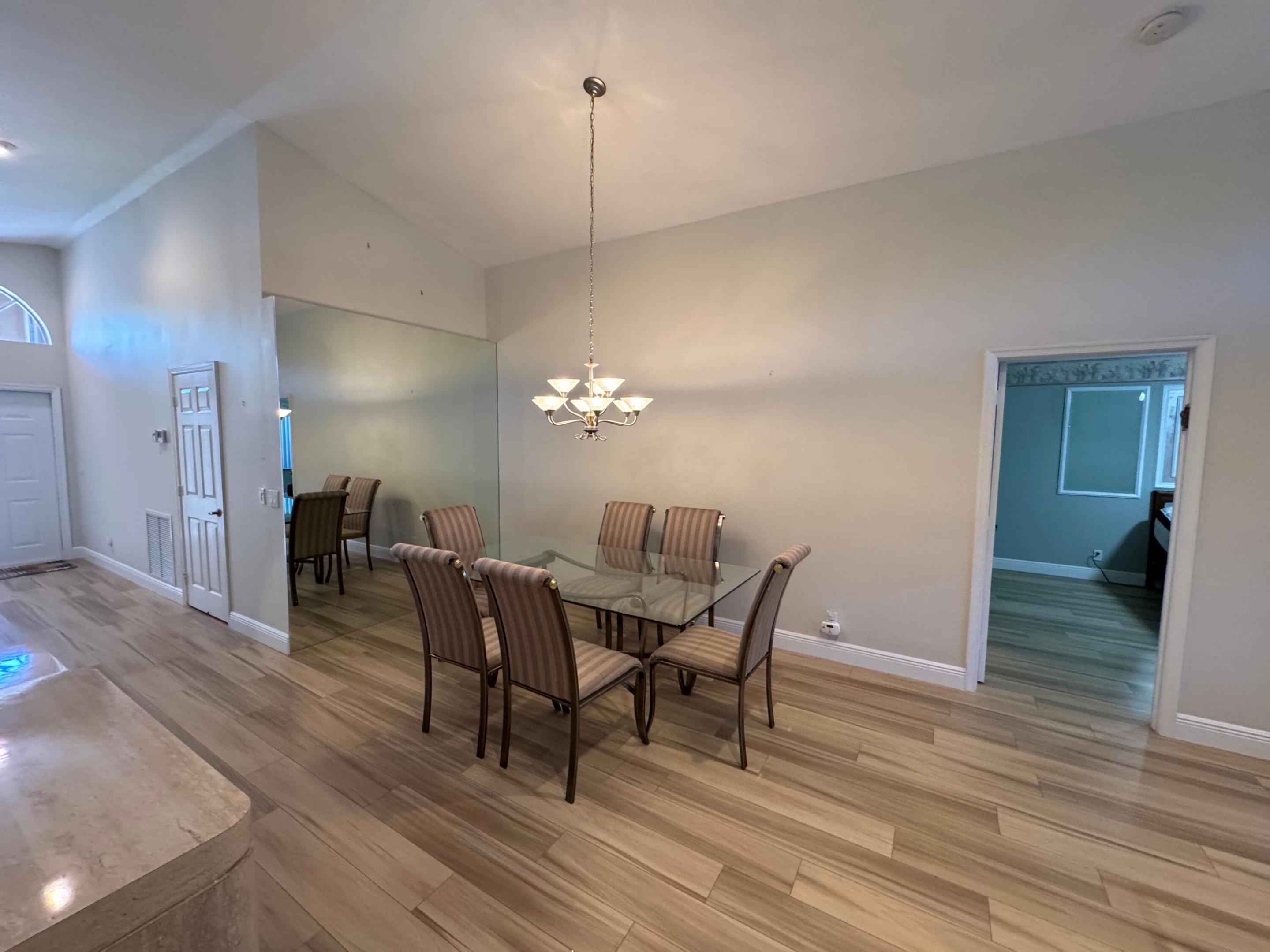 6693 Sun River Road Property Photo 7