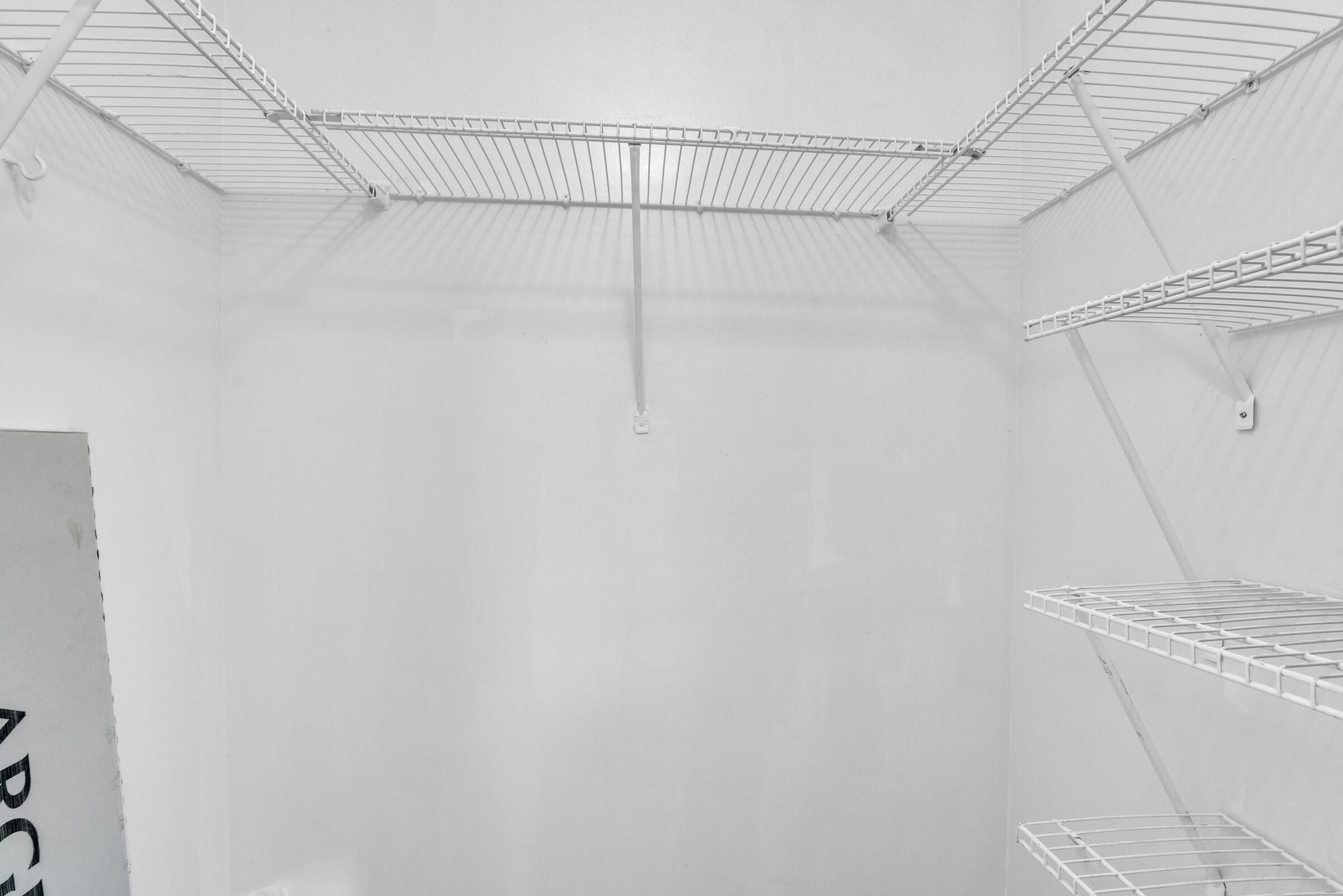 175 Fanshaw E Property Photo 22