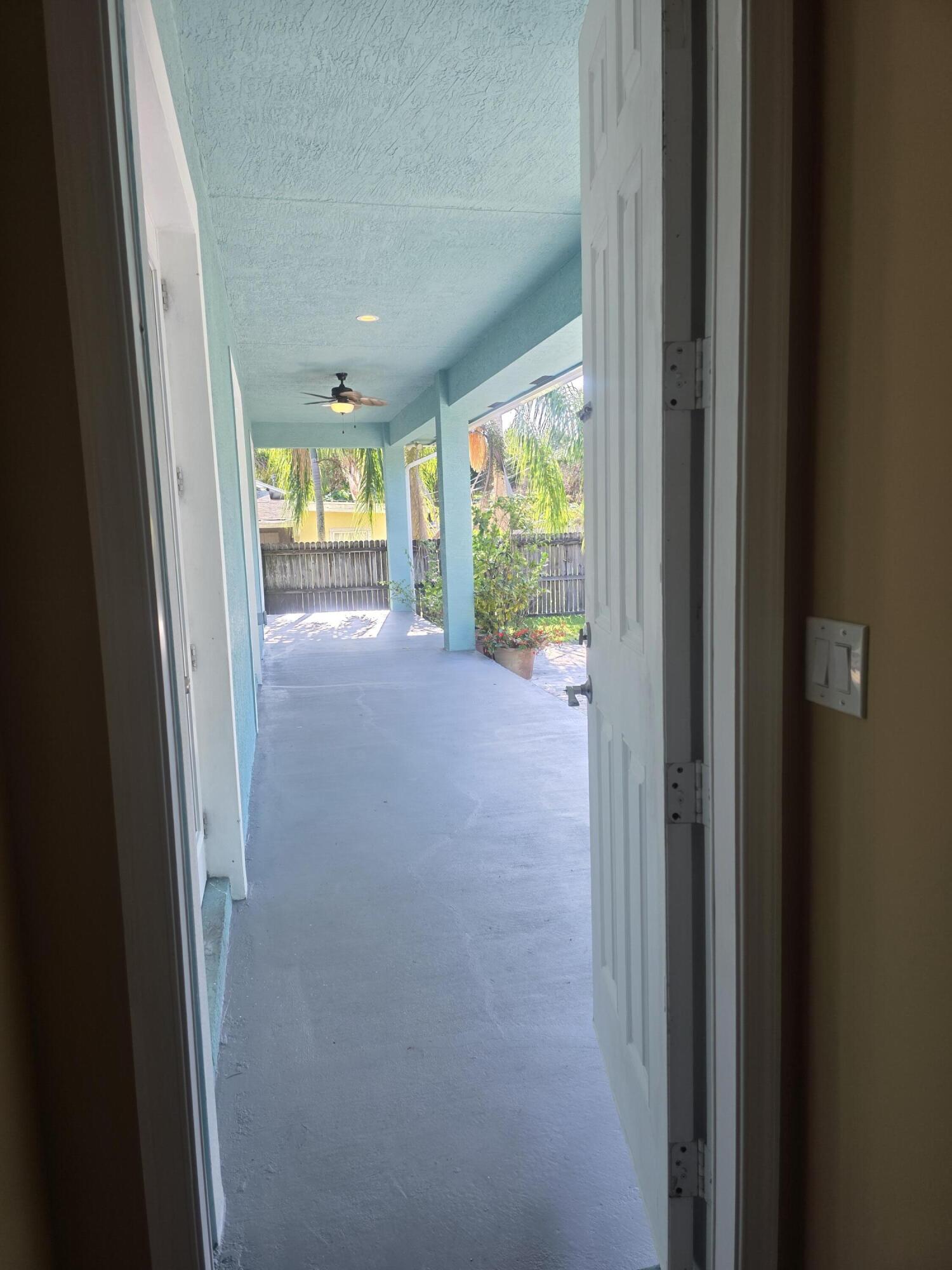 757 Sw 36th Terrace Property Photo 11
