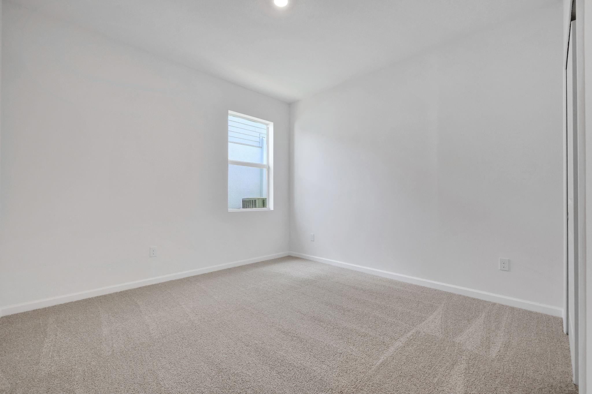 10724 Nw Suncrest Lp Property Photo 4