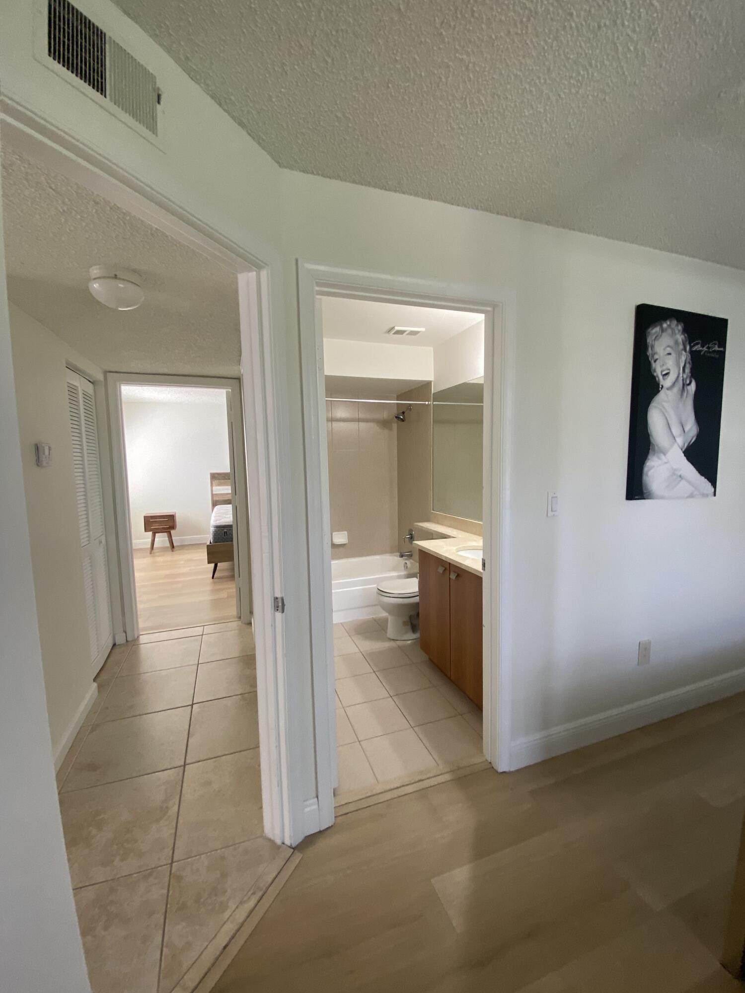 1020 Crystal Way H Property Photo 13