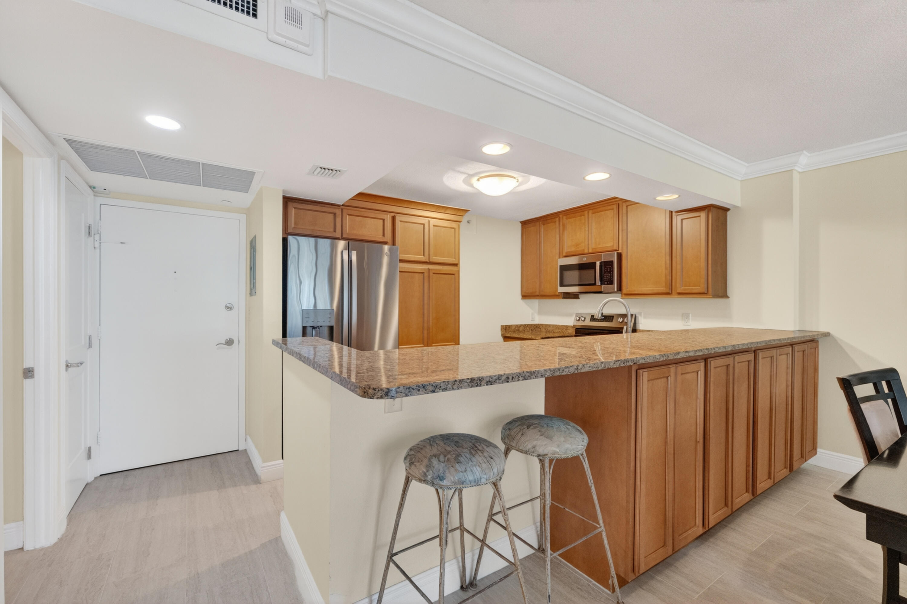 1900 S Ocean Boulevard 6a Property Photo 6