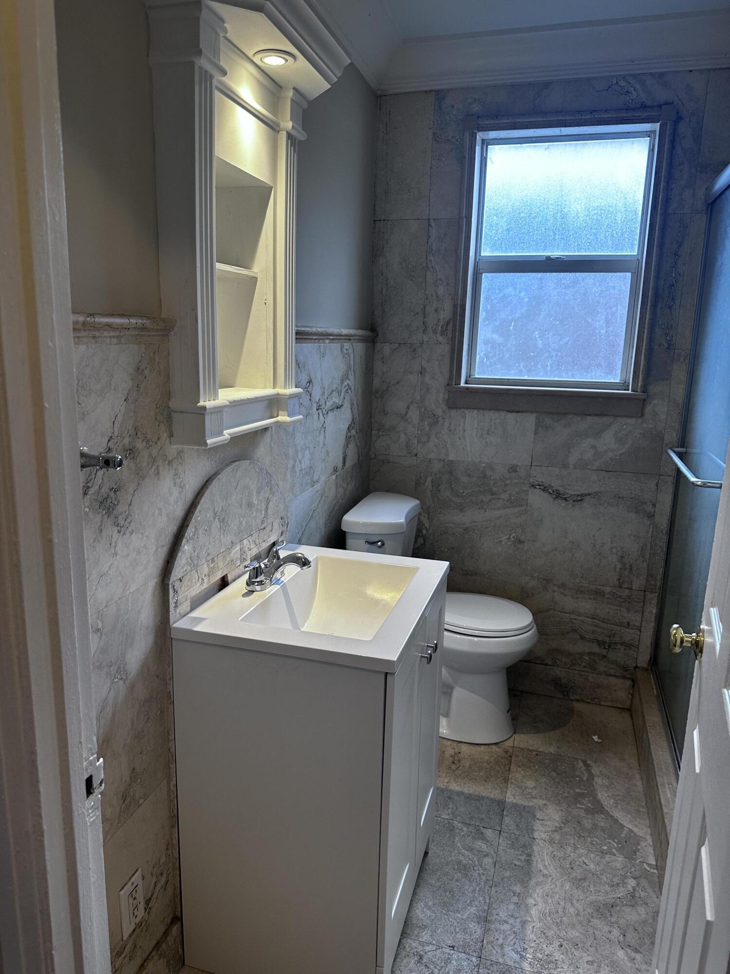 130 Ne 4th Avenue Property Photo 18