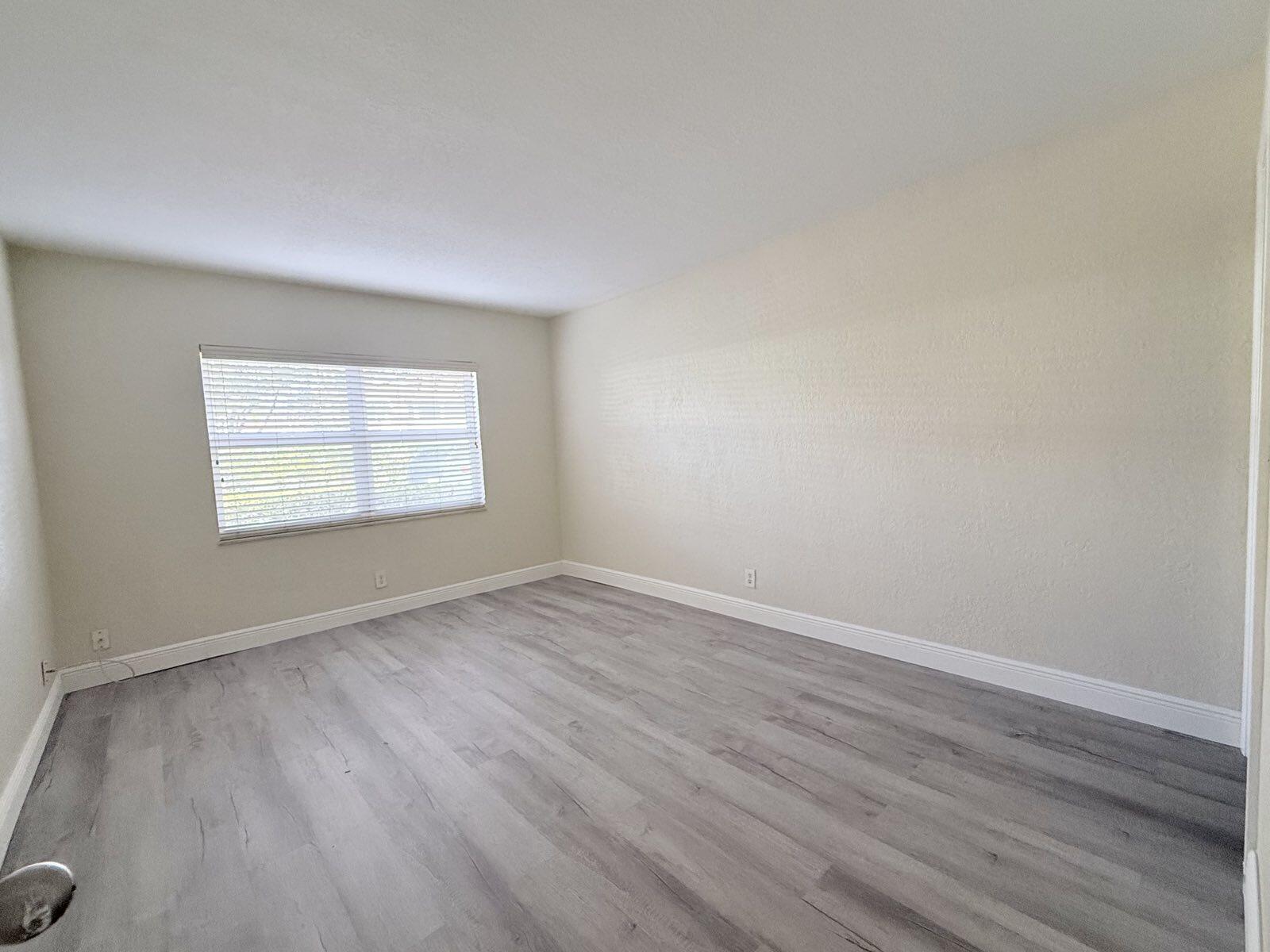 760 Se 2nd Avenue D112 Property Photo 5