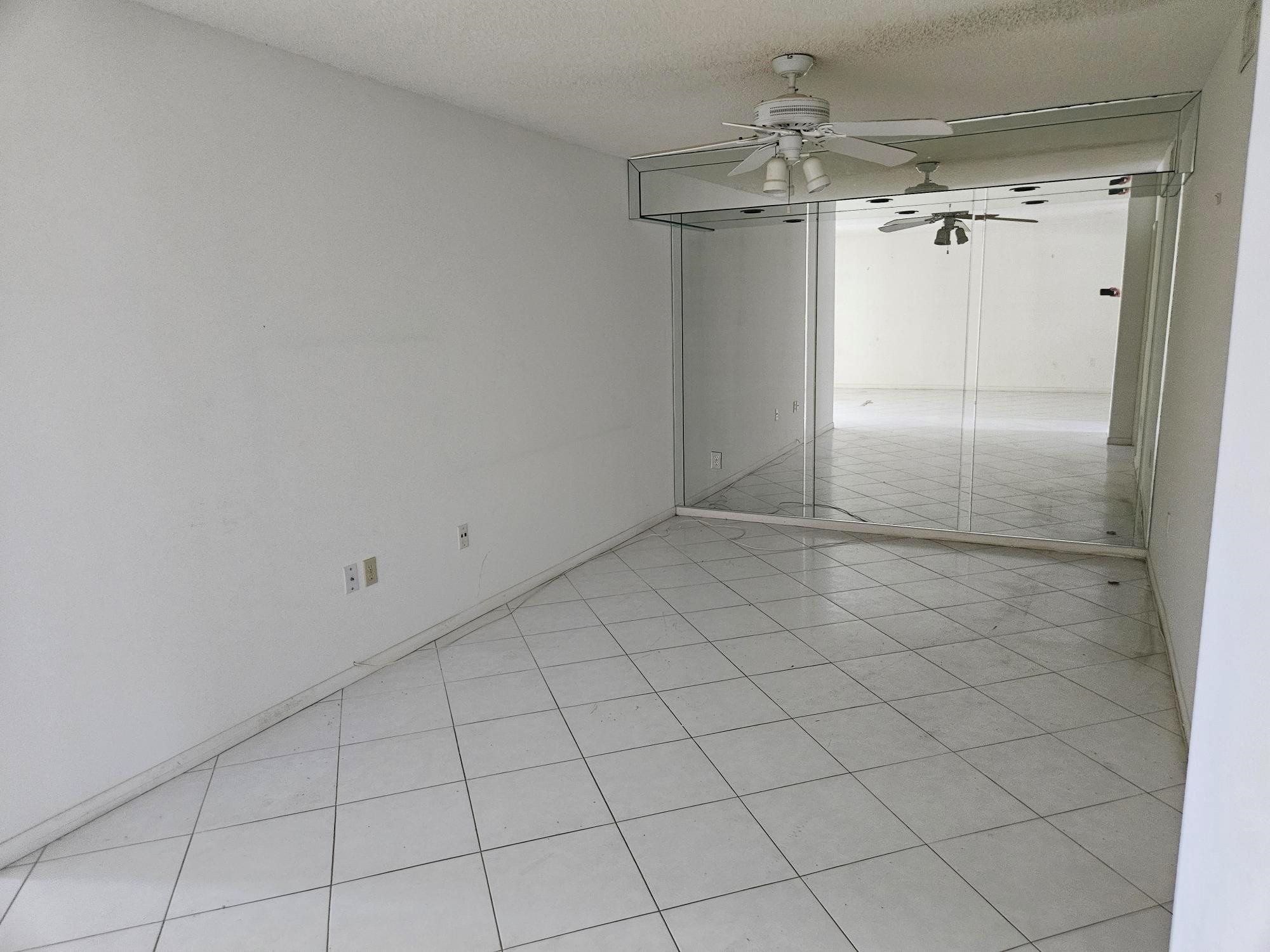 6065 Pointe Regal Circle 105 Property Photo 7