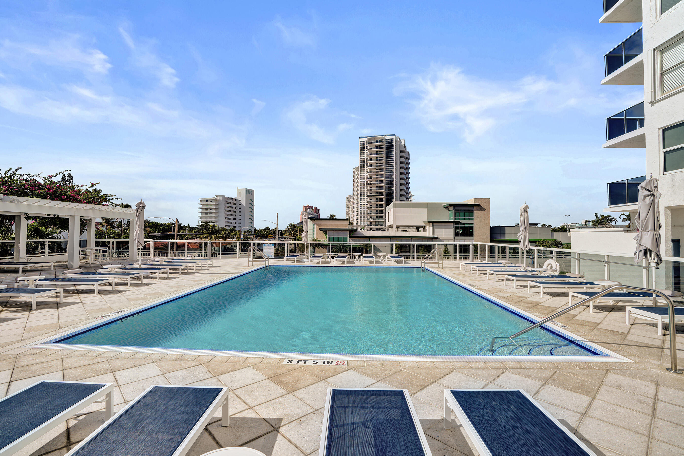 3015 N Ocean Boulevard 3d Property Photo 4